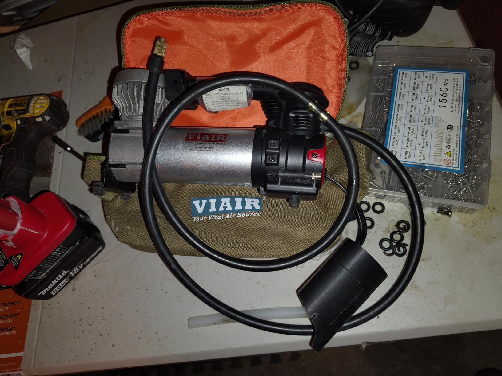 VIAIR 88P Portable Compressor Kit with Alligator Clamps, Tire Inflator, Tire Air Pump, 12V, 120 PSI, for Up to 33 Inch Tires customer photo 1