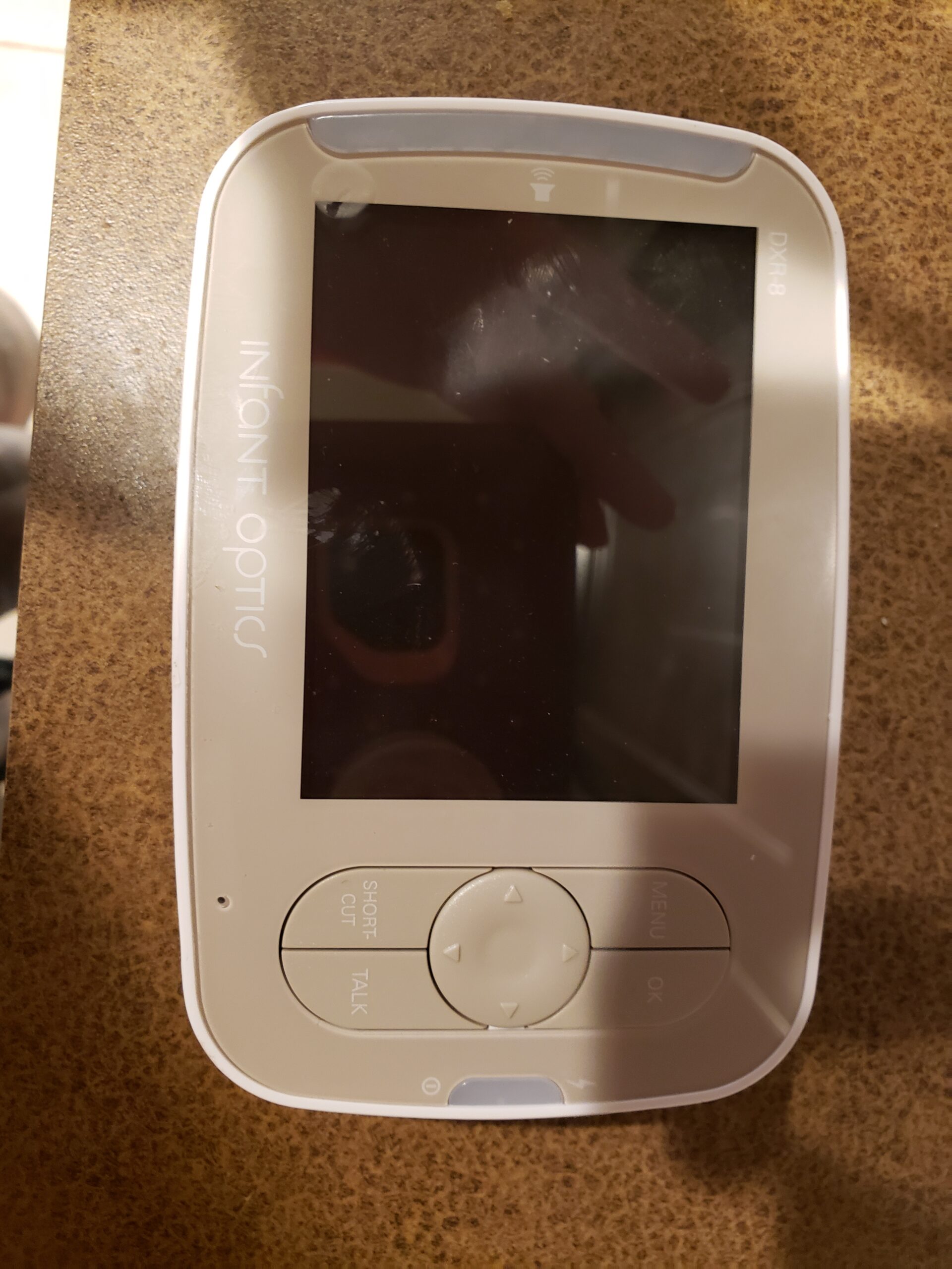 Infant Optics DXR-8 480p Video Baby Monitor, Non-WiFi Hack-Proof FHSS Connection, Interchangeable Lenses, Pan Tilt Zoom, LED Sound Bar, Night Vision, and Two-Way Talk customer photo 2