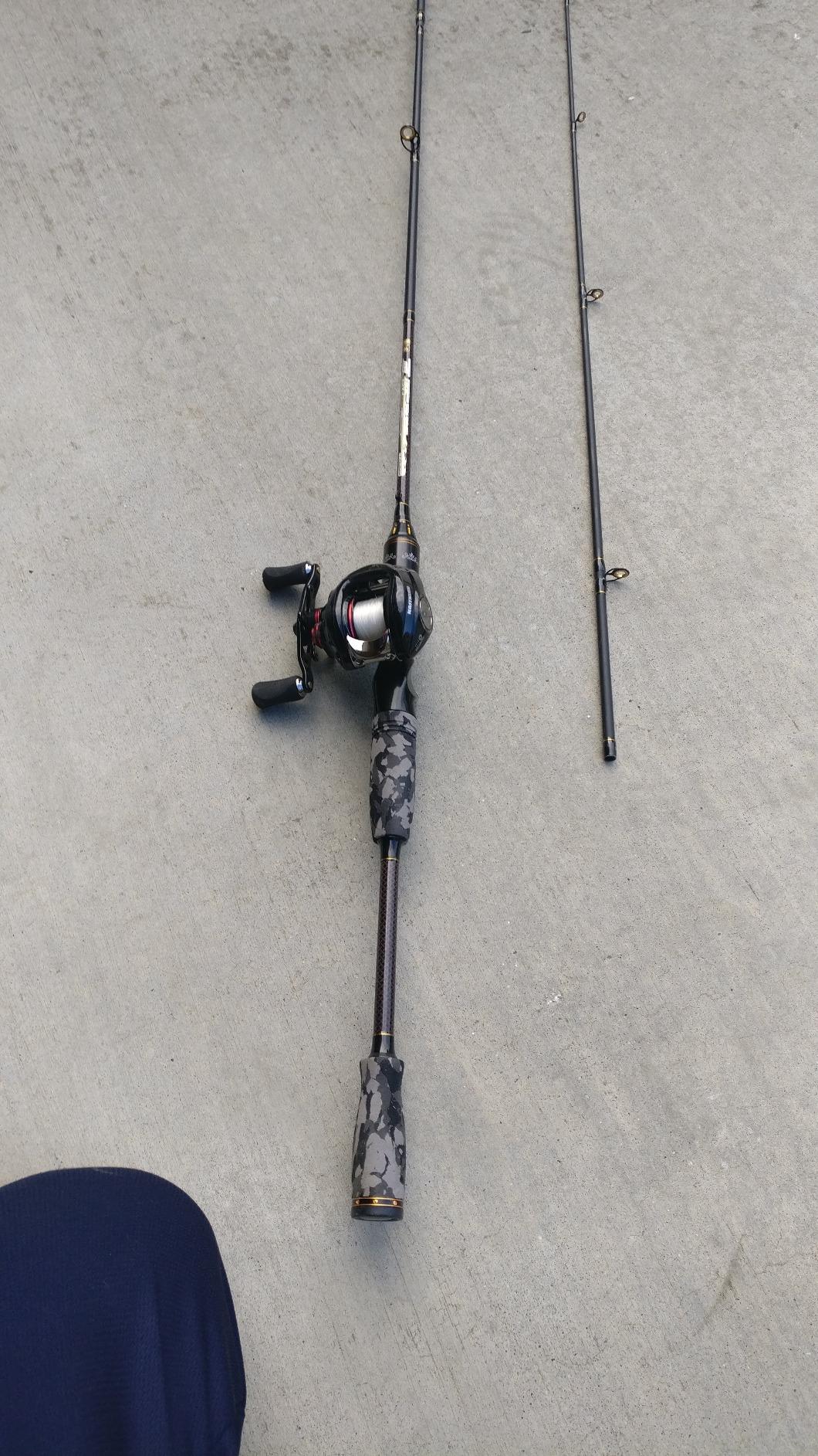 E Series Camo Legend 2-Piece 7-Feet Casting Rod 24 Ton Carbon Fiber Baitcasting with 2 Tips, Medium and Medium Heavy Bass Fishing Rod customer photo 1