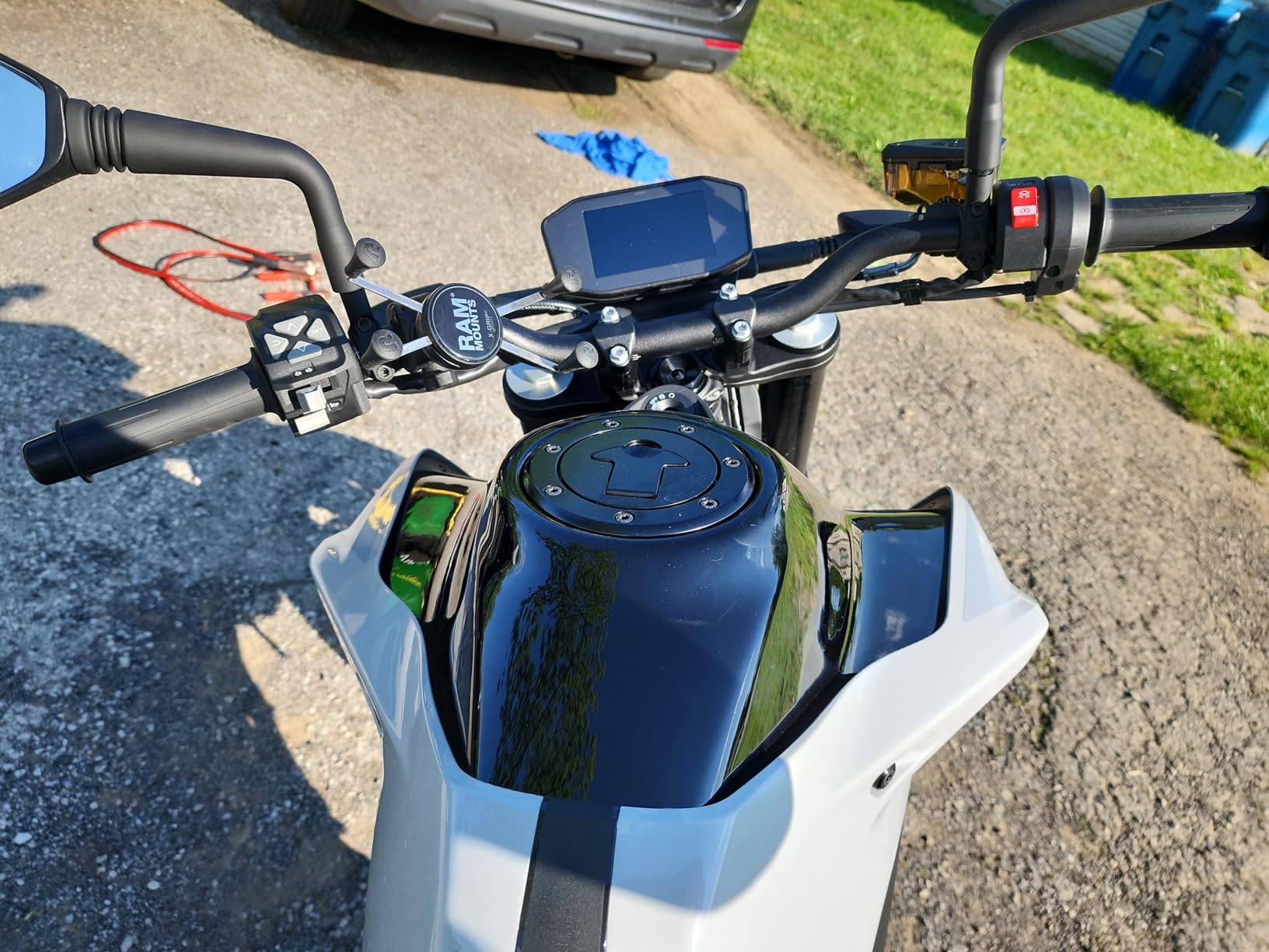 RAM MOUNTS X-Grip Large Phone Mount with Tough-Claw Clamp Base, Universal Handlebar & Rail Mount customer photo 1