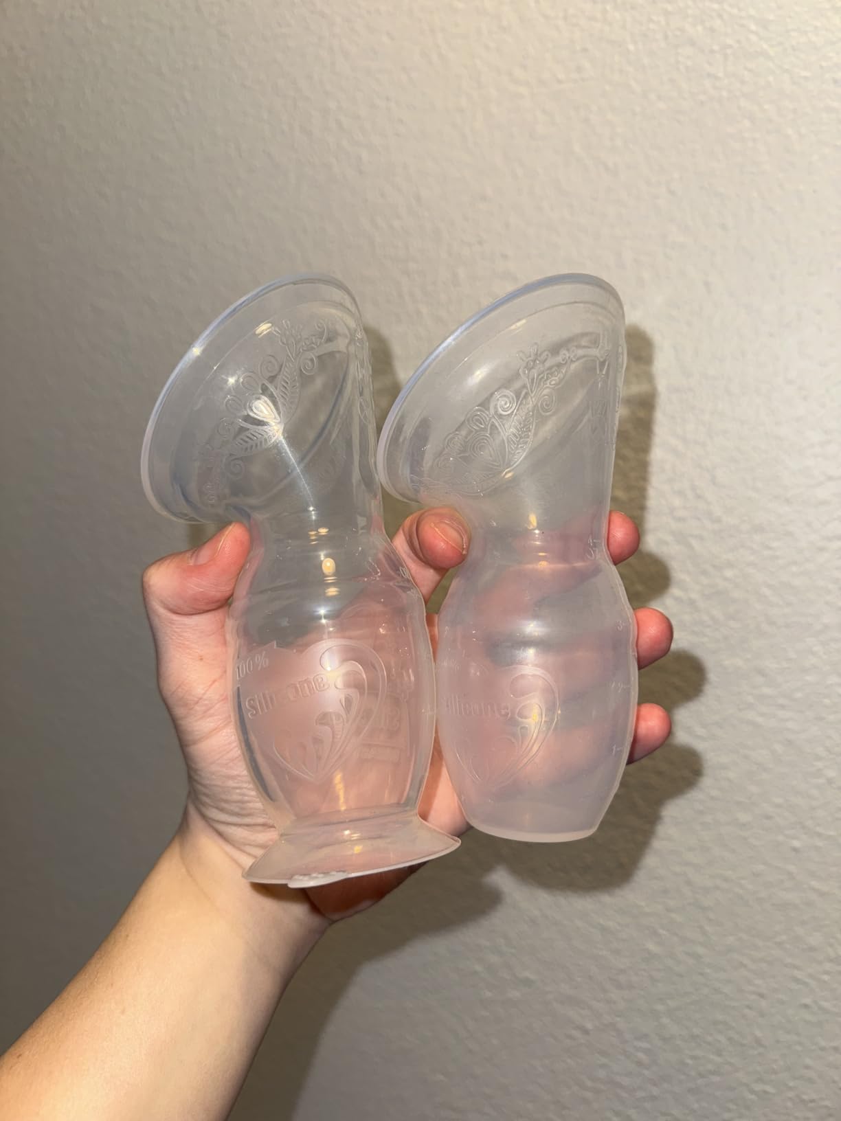 haakaa Manual Breast Pump for Breastfeeding, Silicone, Clear 4oz/100ml customer photo 2