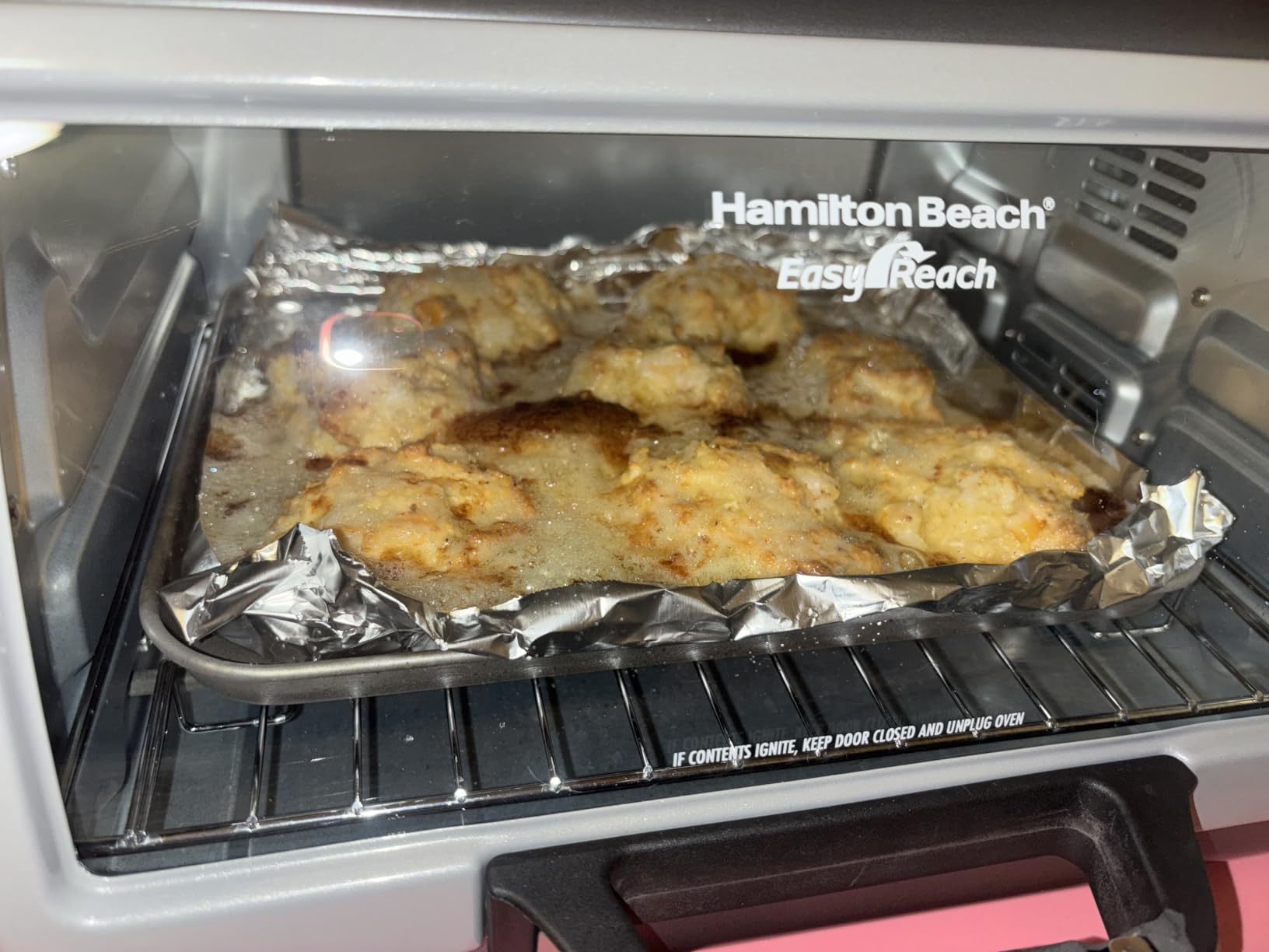 Hamilton Beach 6 Slice Convection Toaster Oven With Easy Reach Roll-Top Door (31123DA), Silver customer photo 1