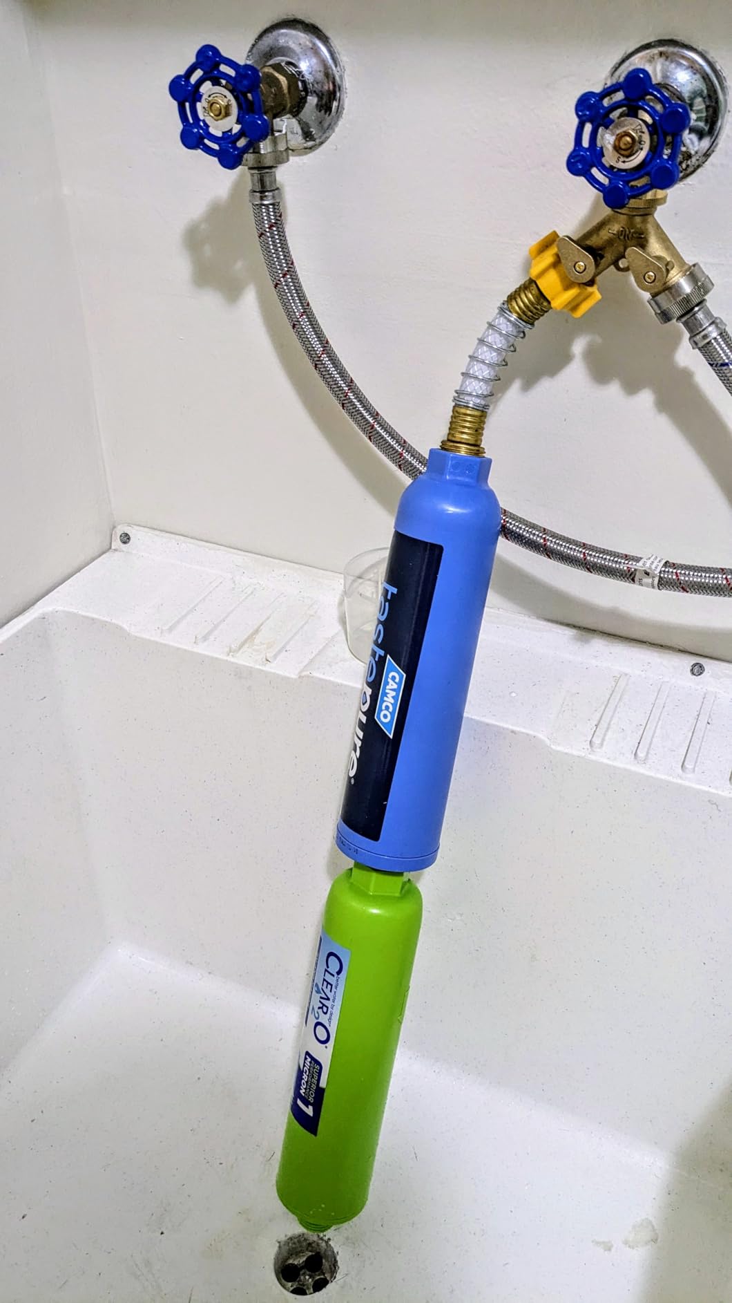 CLEAR2O RV AND MARINE INLINE WATER FILTER - Ideal for RV and Marine Use, Reduces Odors, Bad Taste, Chlorine with One Micron Solid Carbon Block (Green) - CRV2006 customer photo 2