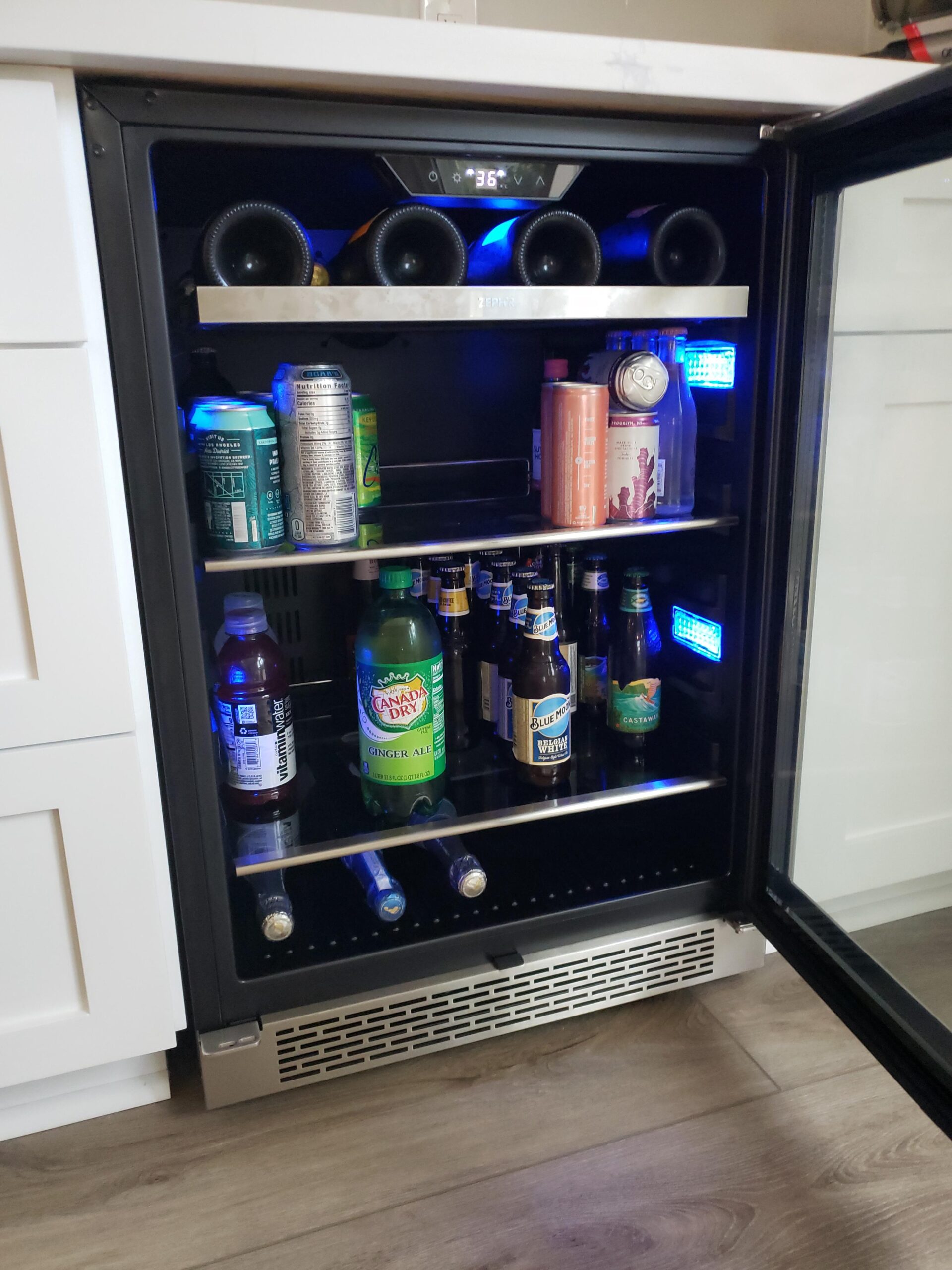 Zephyr Presrv 24 Inch Beverage and Wine Fridge Single Zone Under Counter, Built-in Drink Refrigerator customer photo 2