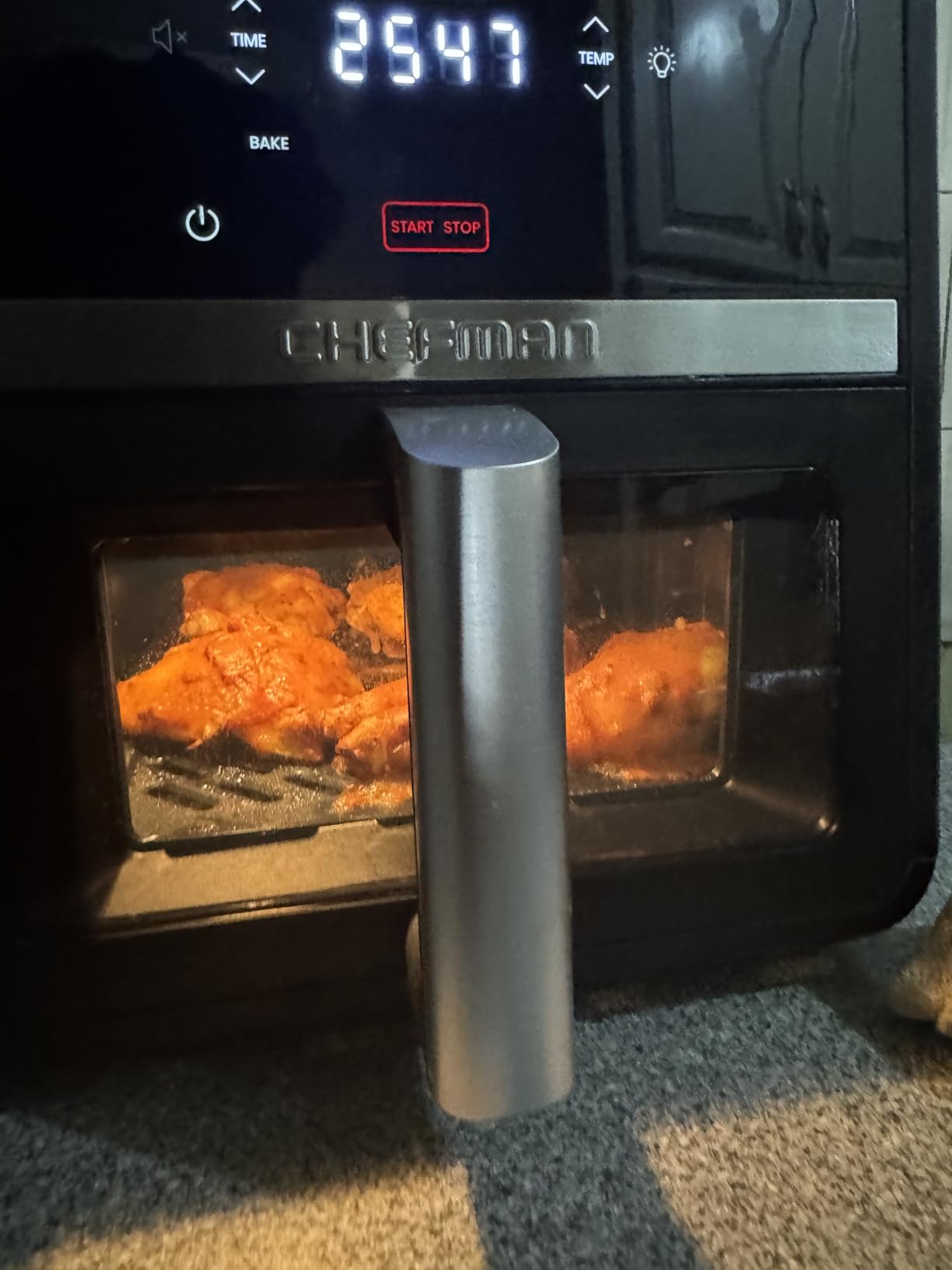 Chefman Air Fryer 8 Qt | TurboFry 4-in-1 with 450F Hi-Fry Option for Crispier Results | Bake, Dehydrate, Frozen | XL Nonstick Dishwasher-Safe Basket | Stainless Steel customer photo 2