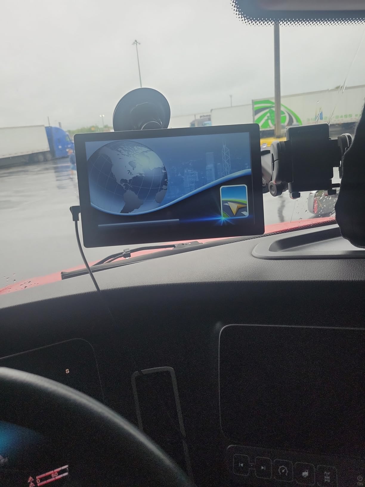Truck GPS Commercial Drivers 2026, Semi Truck GPS Navigation, 9 inch Trucker Navigation System for Car with Lifetime Map Updates, Custom Routing, Speed Limit Warnings customer photo 2