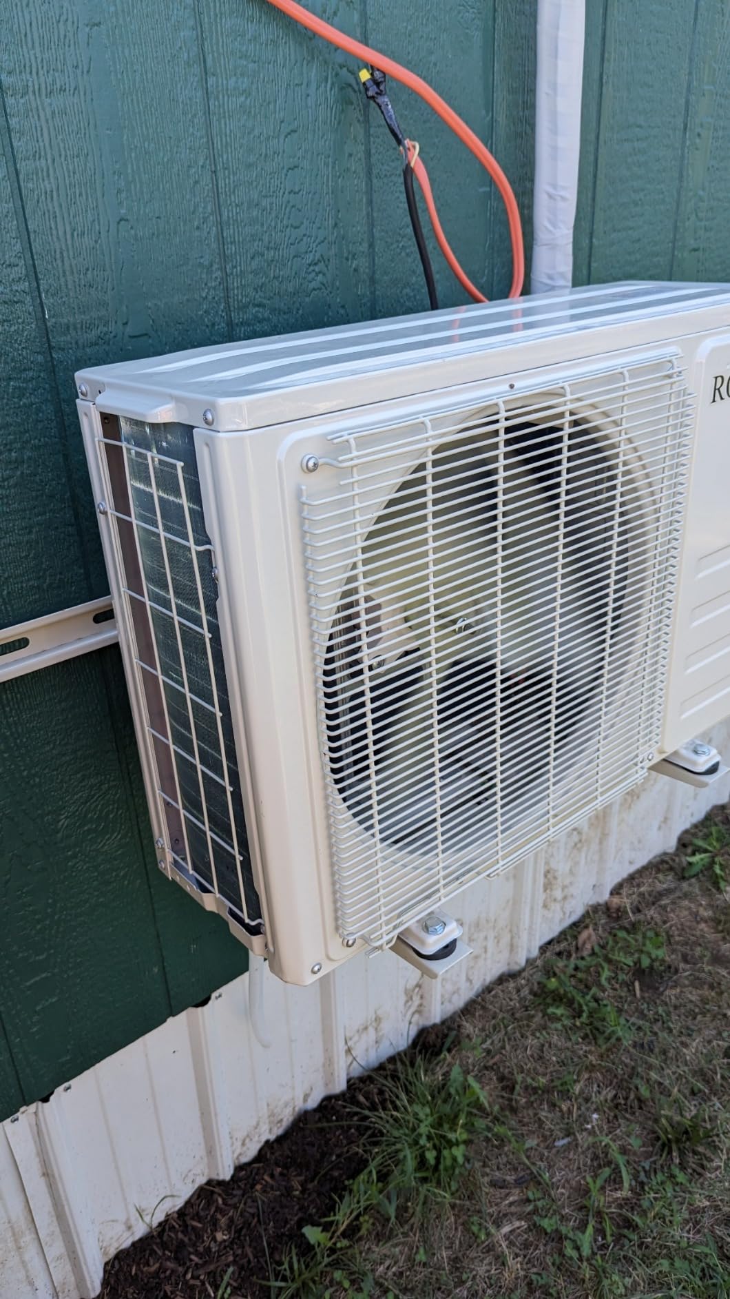 ROVSUN 9000 BTU Mini Split AC/Heating System with Inverter, 19 SEER2 Energy Saving 115V Ductless Split-System Air Conditioner with Pre-Charged Condenser, Heat Pump, Remote Control & Installation Kit customer photo 1