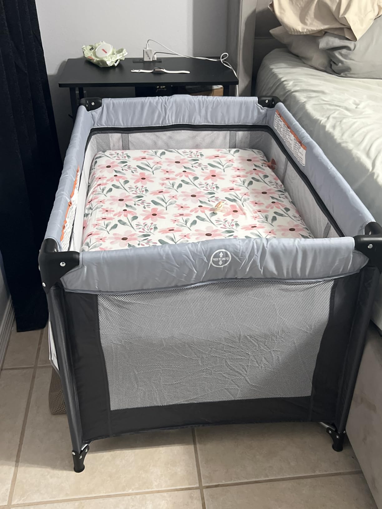 Dream On Me Zazzy Portable Playard with Bassinet - 360 Degree Mesh Visibility, Quick Folding Travel Friendly Design customer photo 2