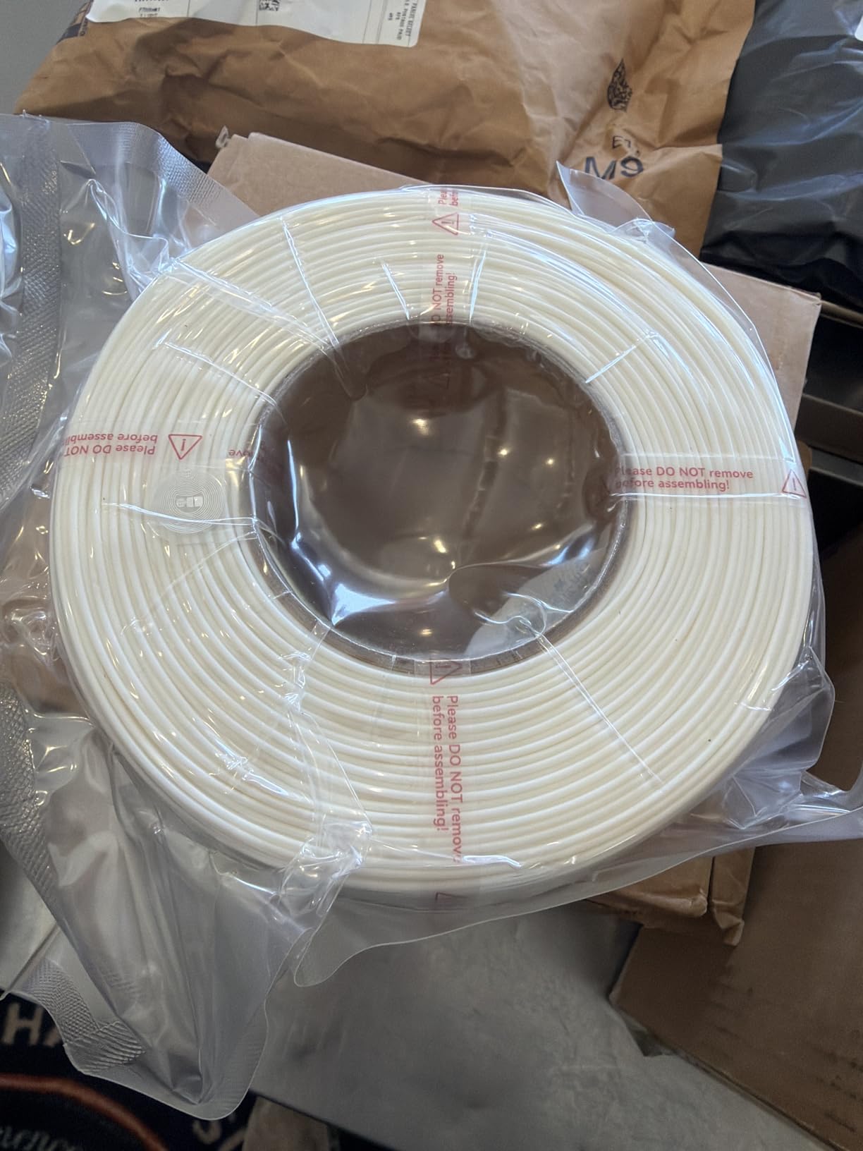 Bambu Lab 3D Printer Filament, 1.75mm PLA 3D Printing Filament Dimensional Accuracy +/- 0.03 mm, Fast Printing RFID PLA, No Warping & Tangling, 3D Print Material with Reusable 1kg Spool, Jade White customer photo 1