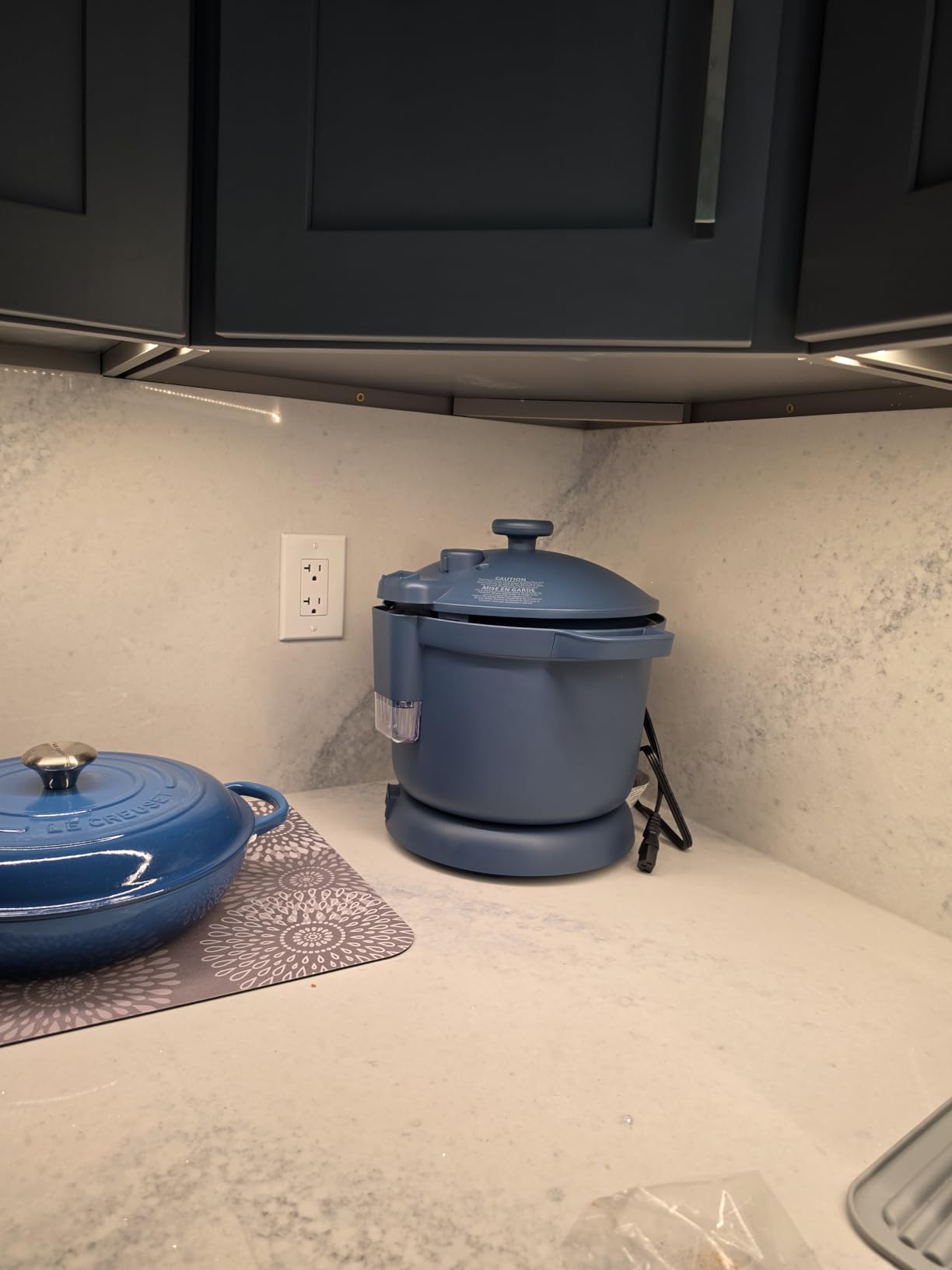 Our Place Dream Cooker | 6 Qt Ceramic Nonstick Multicooker & Pressure Cooker with Touchscreen Controls & Auto Steam Release | 4 Modes: Pressure Cook, Saute/Sear, Slow Cook & Warm customer photo 1