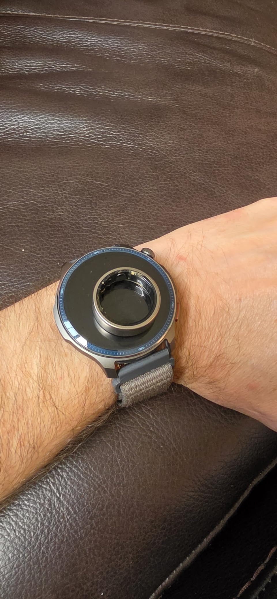 Amazfit Helio Smart Ring Health Tracker, Fitness Tracker Ring, No Subscription, Monitors Sleep, Heart Rate & Stress, Titanium Alloy, Fast 1.4-Hr Charging, Water-Resistant, Size Before You Buy(Size 10) customer photo 2