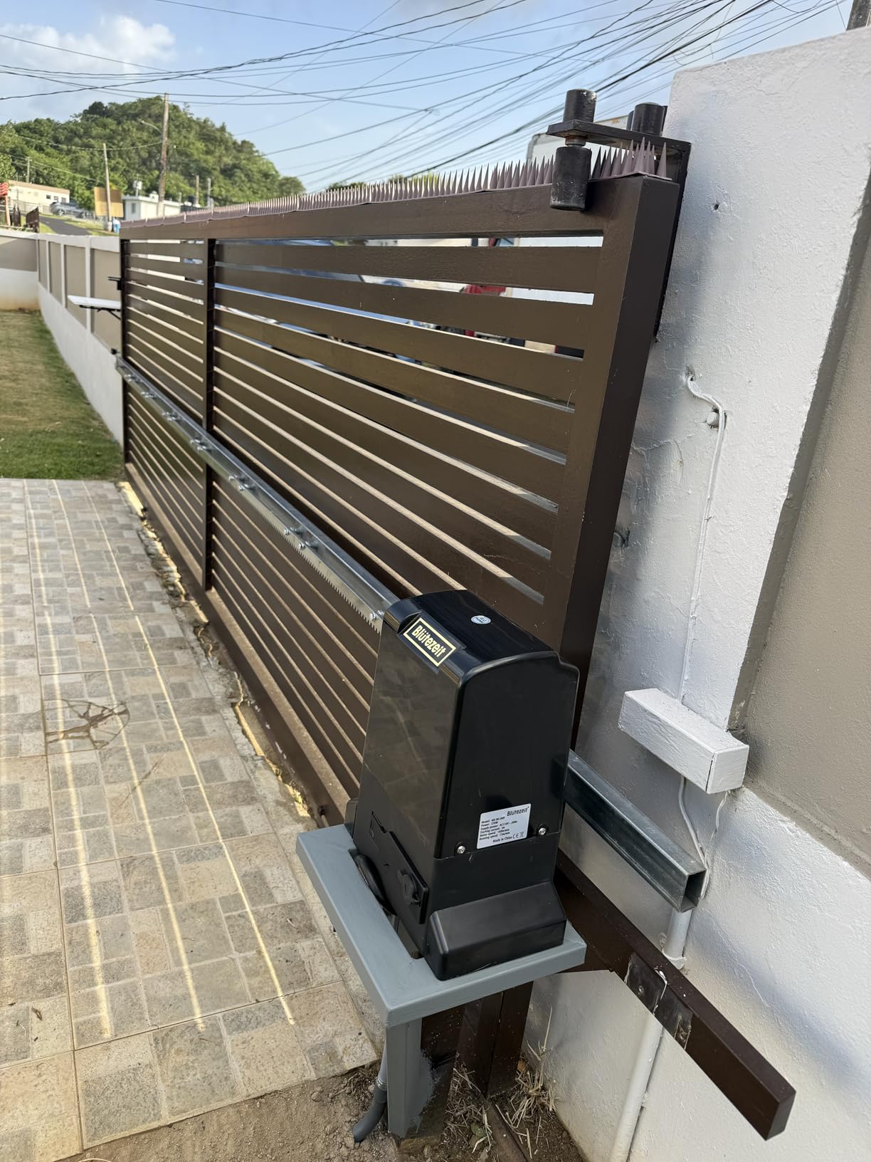 Blutezeit 1800lb WiFi Sliding Gate Opener Smart App Control, 1/2HP Automatic Slide Gate Motor Rack Driven with 2 Remote Controls & IR Sensor Complete Hardware Kits for Driveway Gates Up to 40ft customer photo 2