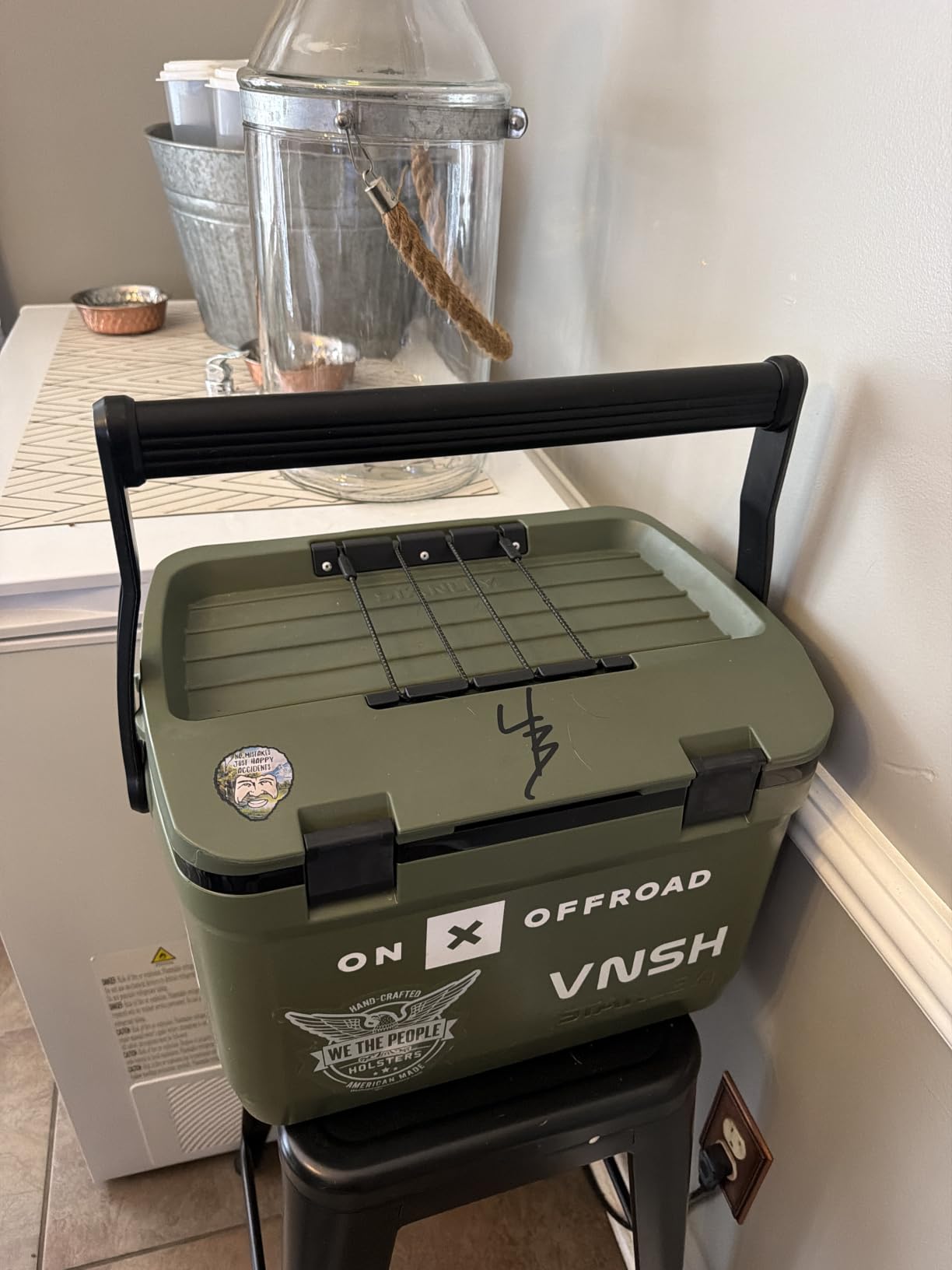 Stanley Adventure Outdoor Cooler 24 qt | Heavy Duty Outdoor Camping Cooler with Easy Carry Top Handle | BPA-Free | Twilight customer photo 2
