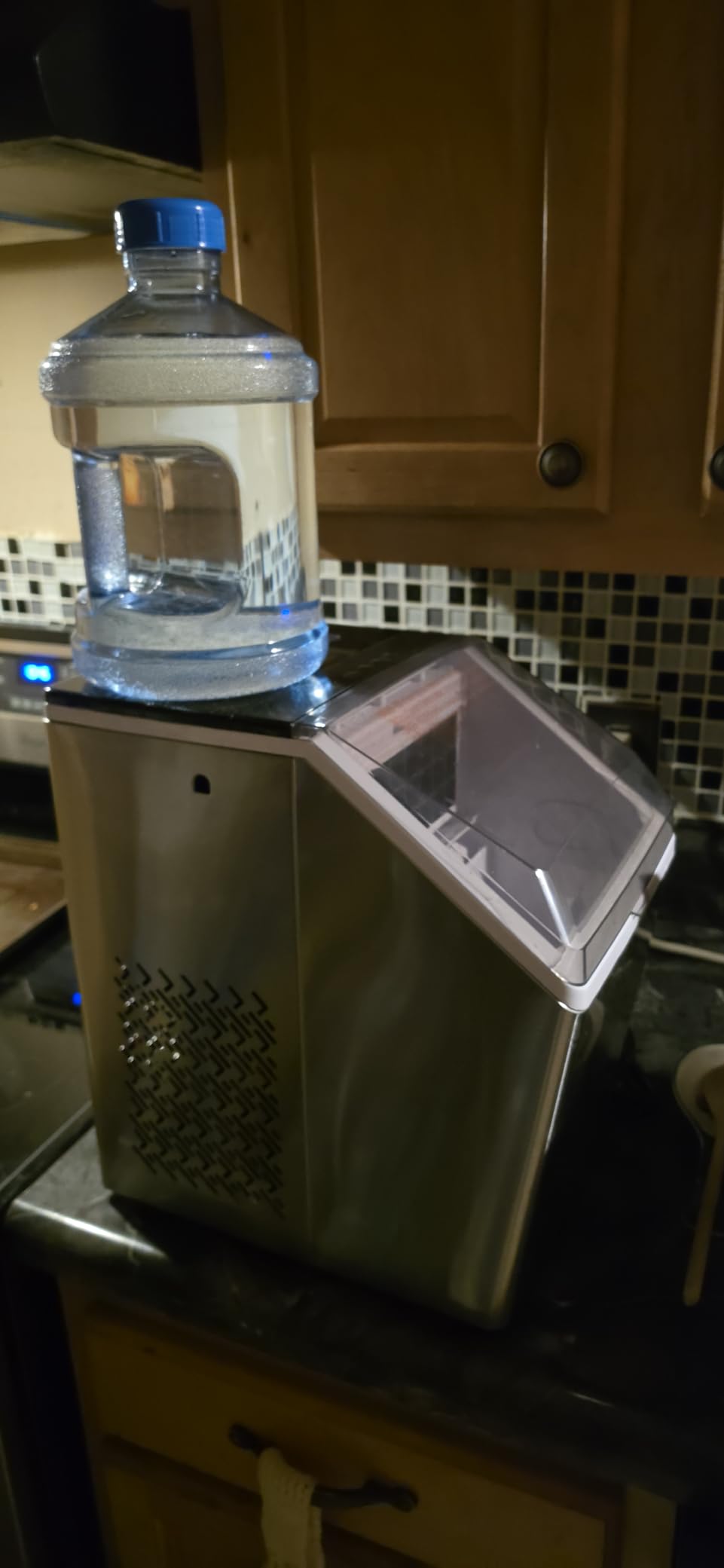 Silonn Stainless Steel Countertop Ice Maker, 44Lbs/Day High Efficiency, 2 Ways to Add Water, One-Click Auto Self-Cleaning, Portable Ice Machine Ideal for Home, Office, Bar & Party customer photo 1