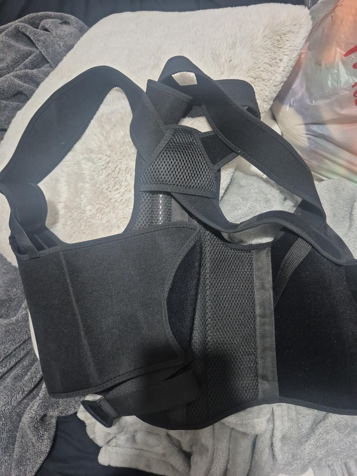 Posture Corrector for Women & Men, Upgraded Dynamic Traction Correction System - Helps Reduce Upper & Lower Back Pain, Suitable for Scoliosis, Hunchback & Thoracic Spine Issues, Relieves Muscle Tension & Fatigue Caused by Poor Posture, Keeping You More Active & Confident in Daily Life (Large) customer photo 1