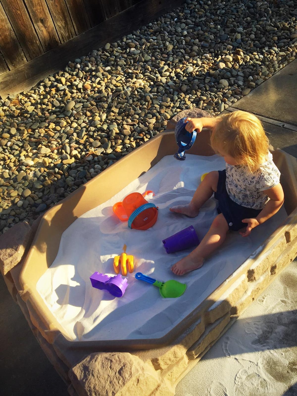 Step2 Natural Playful Sandbox, Kids Activity Sensory Table, Summer Outdoor Toys, Lid Included, For Toddlers 1+ Years Old customer photo 1