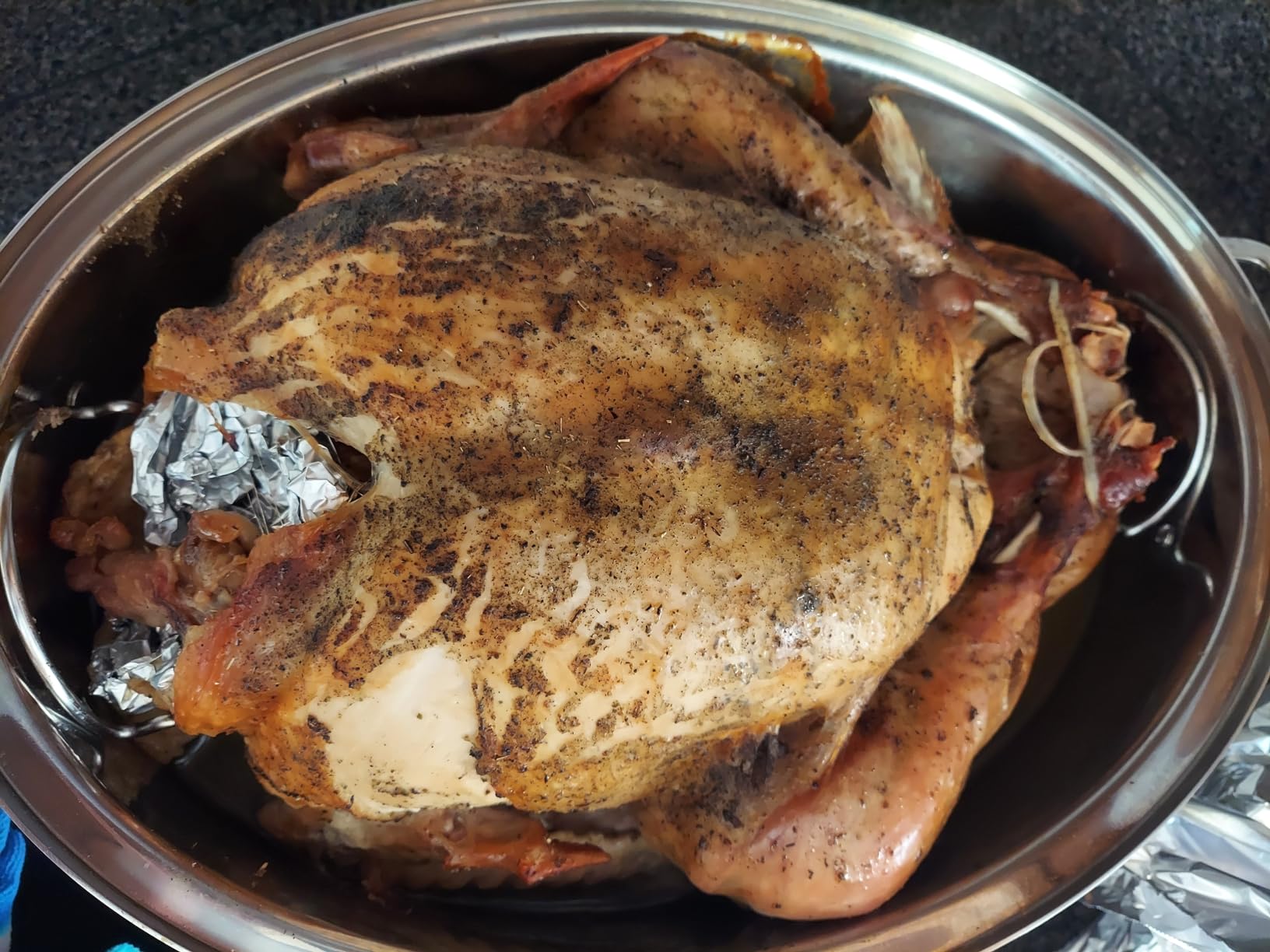 All-Clad Specialty Stainless Steel Roaster and Nonstick Rack 16x13x5 Inch Oven Broiler Safe 600F Roaster Pan, Pots and Pans, Bakeware, Turkey, Silver customer photo 2