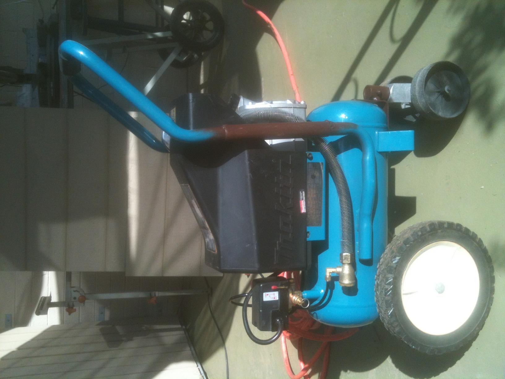 Makita MAC700 2.0 HP* Big Bore™ Air Compressor customer photo 2