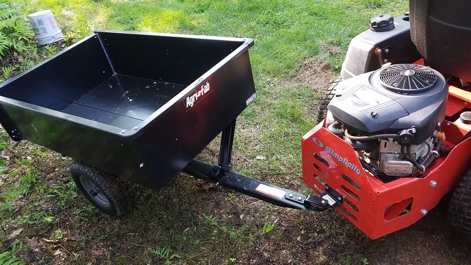 Agri-Fab Steel Utility Lawn and Garden Dump Cart for Riding Lawn Mowers, 750 lb Capacity, 12 Cu Ft Steel Bed customer photo 2