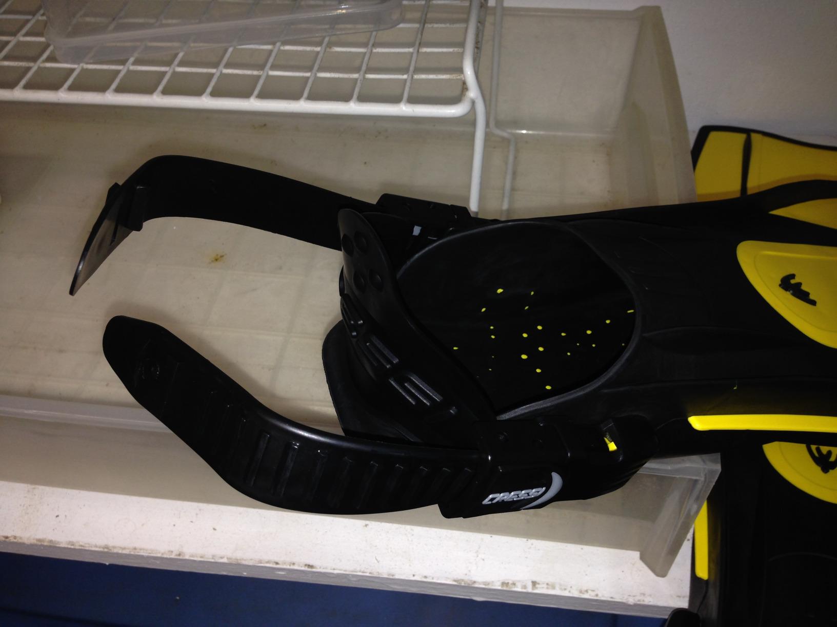 Cressi Lightweight Well-Balanced Open Heel Scuba Diving Fins - Pro Light: Made in Italy customer photo 1