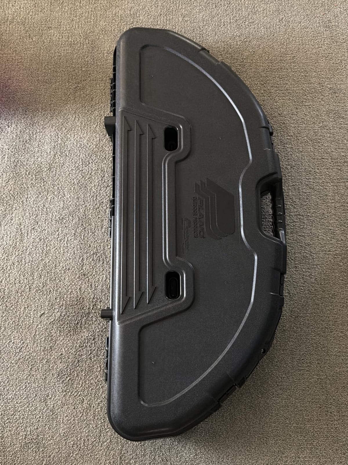 Plano Protector Compact Bow Case, Black, Hard Bow Case, Holds up to Five Arrows, Anti-Crush Archery Storage and Protection customer photo 2