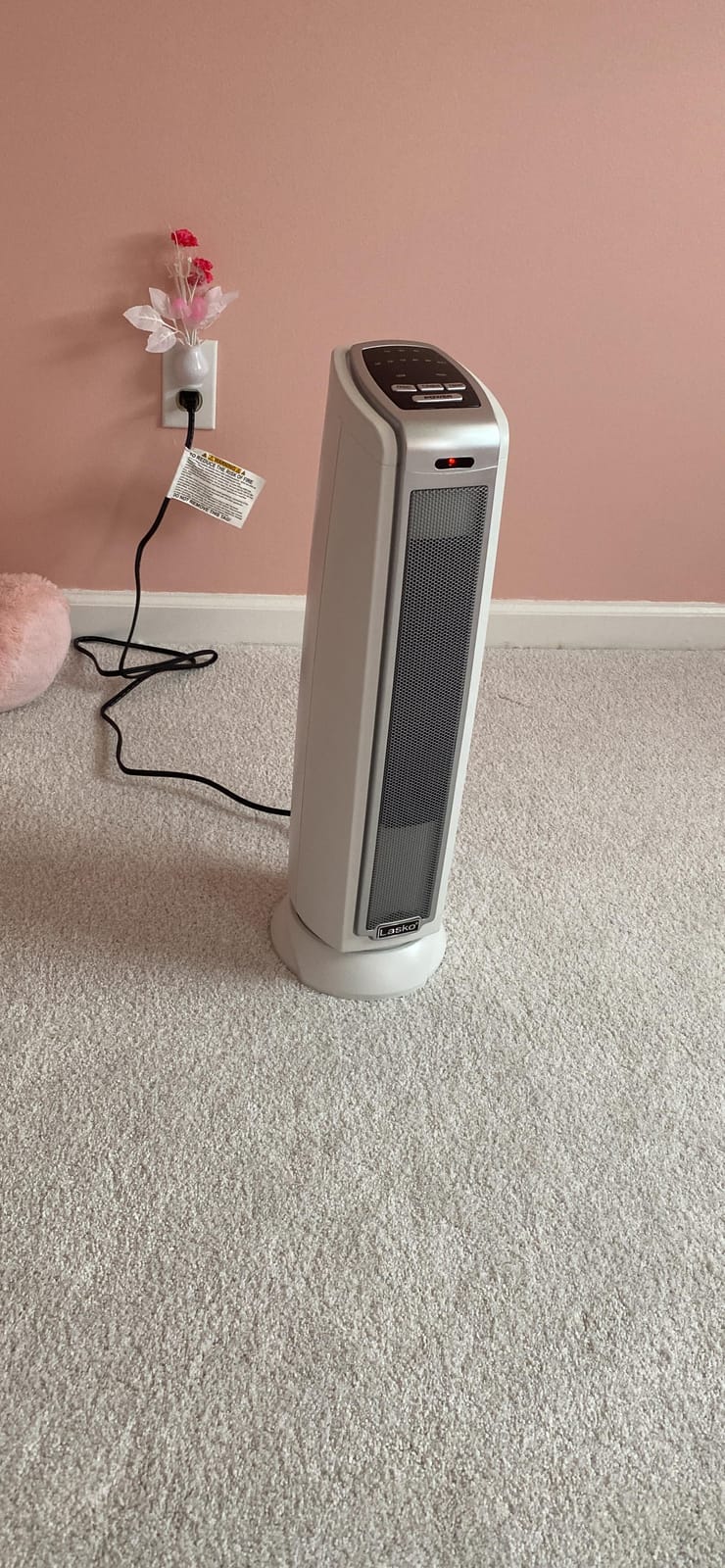 Lasko Oscillating Ceramic Tower Space Heater for Home with Overheat Protection, Timer, 22.5 Inches, Silver, 1500W, 5775 customer photo 1