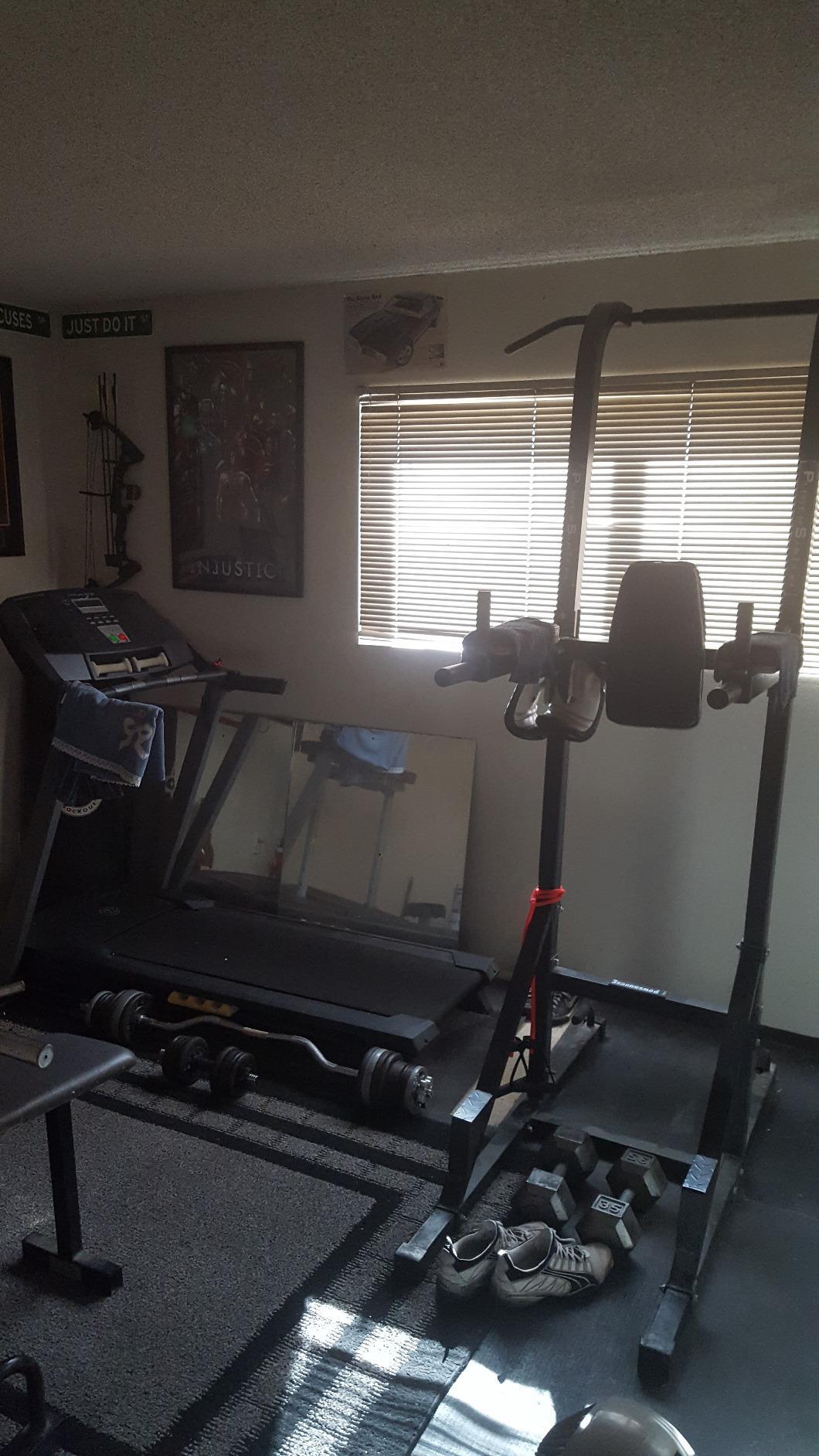 Powerline by Body-Solid Vertical Leg Press customer photo 1