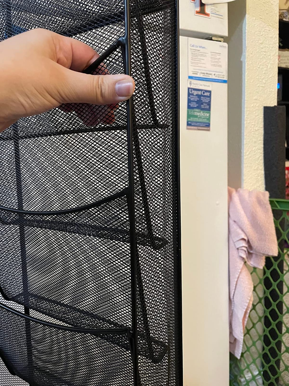 Safco Onyx Mesh Magazine Holder, Display Rack with 10 Pockets, Brochure Organizer, Commercial-Grade Steel Construction, Black customer photo 1