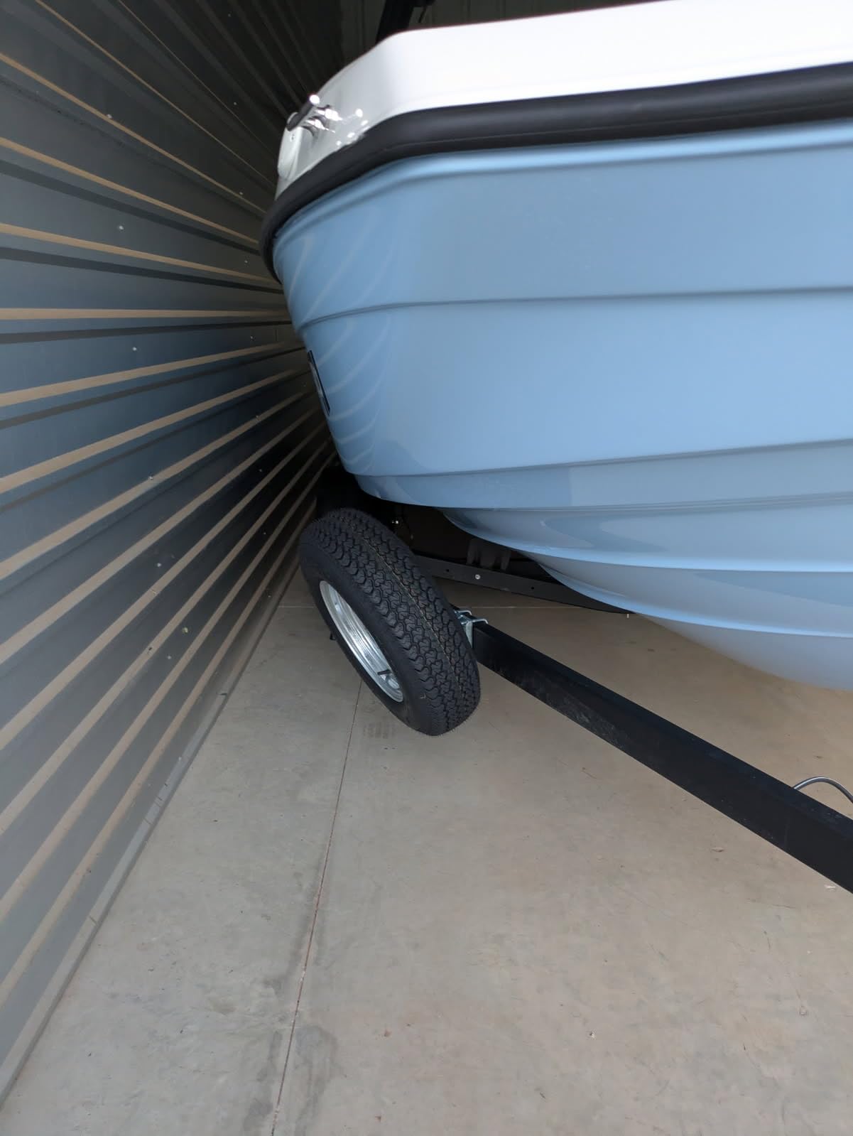 Extreme Max 3001.0064 High-Mount Spare Tire Carrier customer photo 2