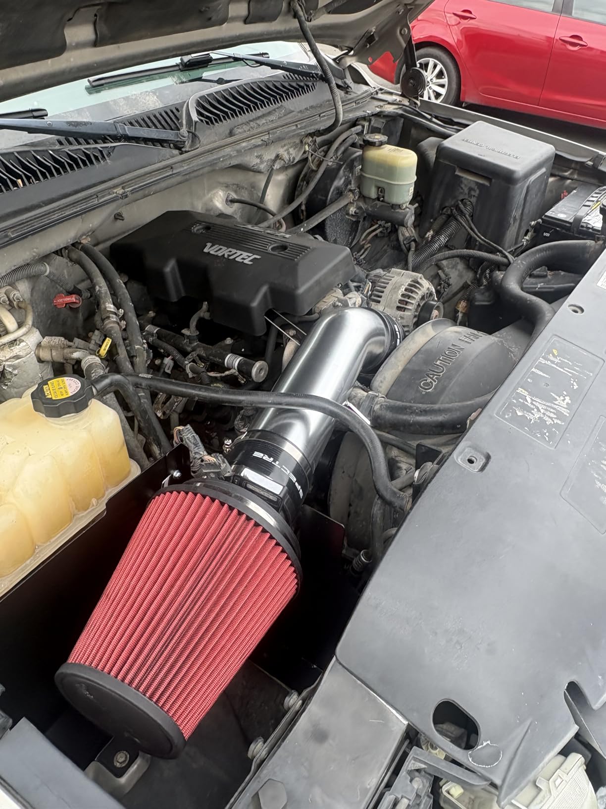 Spectre Performance Air Intake Kit: High Performance, Designed to Increase Horsepower: Fits 1999-2007 CHEVROLET/GMC/CADILLAC (Silverado, Avalanche, Suburban, Tahoe, Sierra, Yukon, Escalade) SPE-9900 customer photo 1