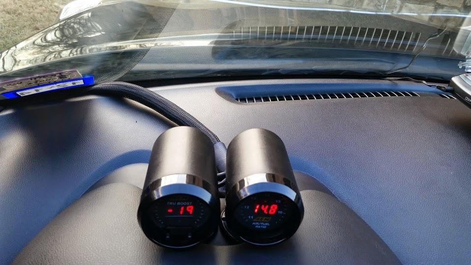 AEM 30-0352 Tru-Boost Controller Gauge Kit customer photo 2