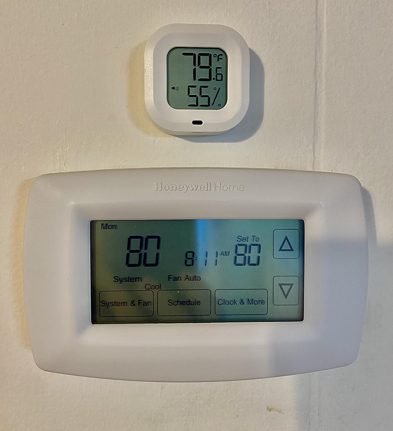 Honeywell Home RTH7600D 7-Day Programmable Touchscreen Thermostat customer photo 2