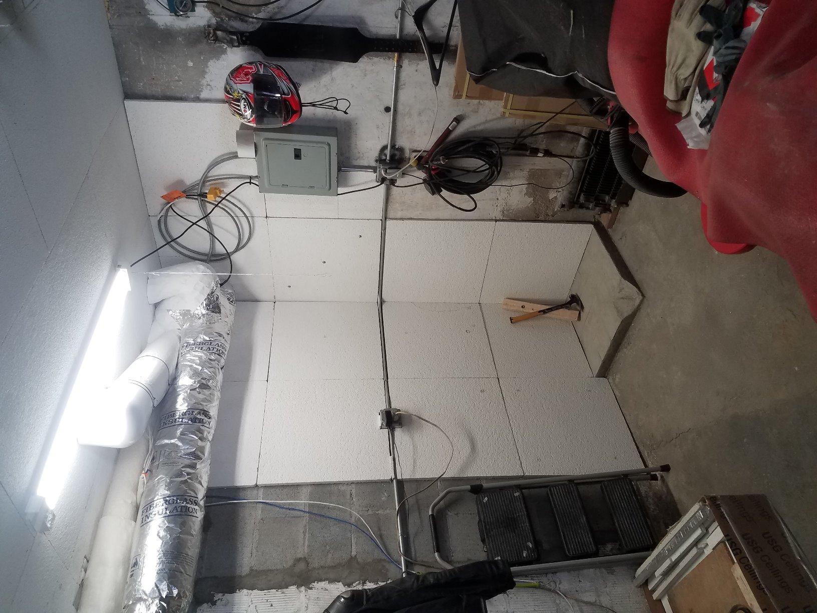 Ingersoll Rand SS3L3 Single Stage Air Compressor, 3 HP, 60 Gal Vertical customer photo 2