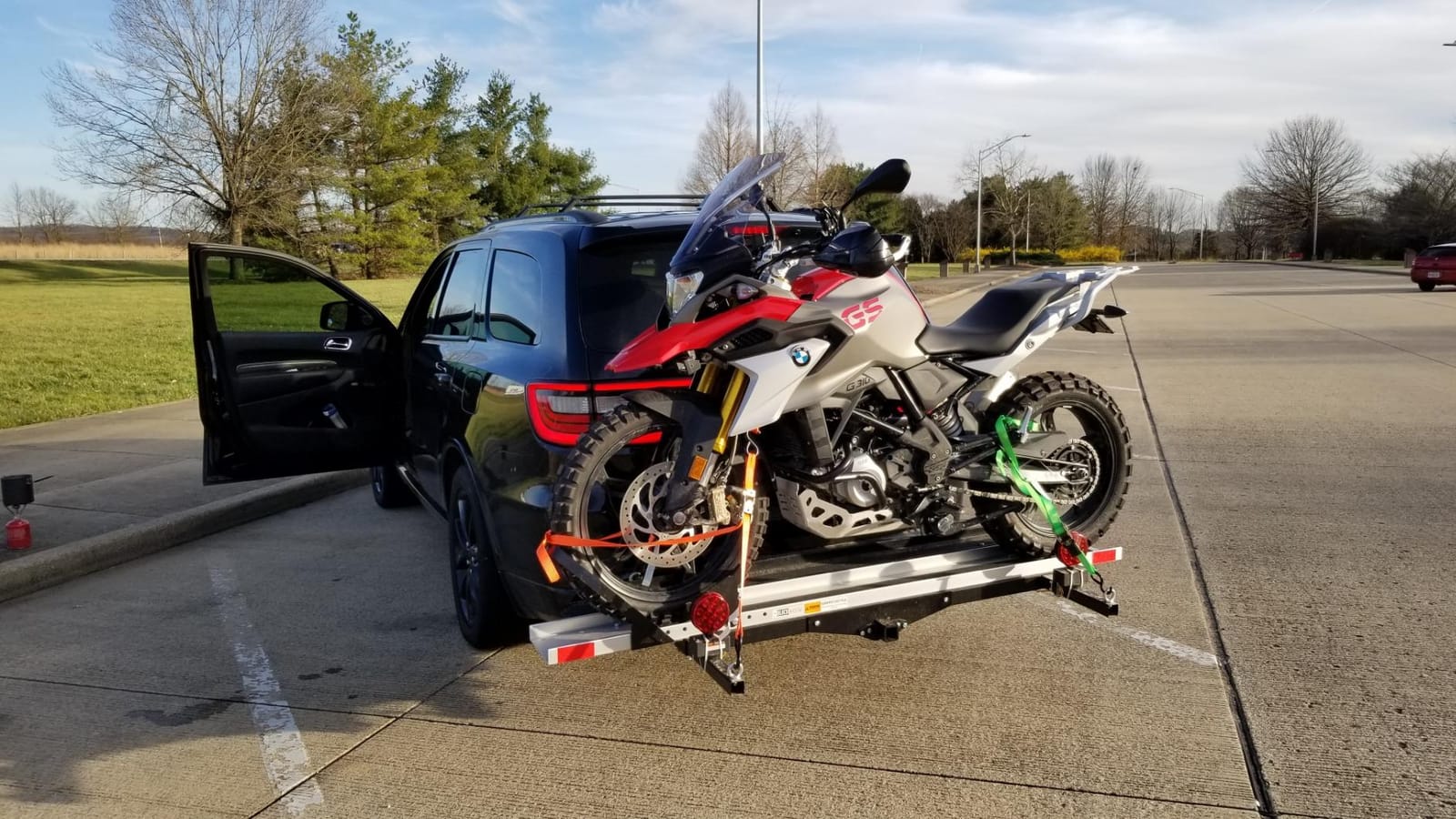 Black Widow Hitch Mounted Steel Motorcycle Carrier w/ Ramp, 600 lb Capacity | Heavy-Duty Steel Frame with Aluminum Track and 72-Inch Loading Ramp for Motorcycles and Dirt Bikes on SUVs and Trucks customer photo 1