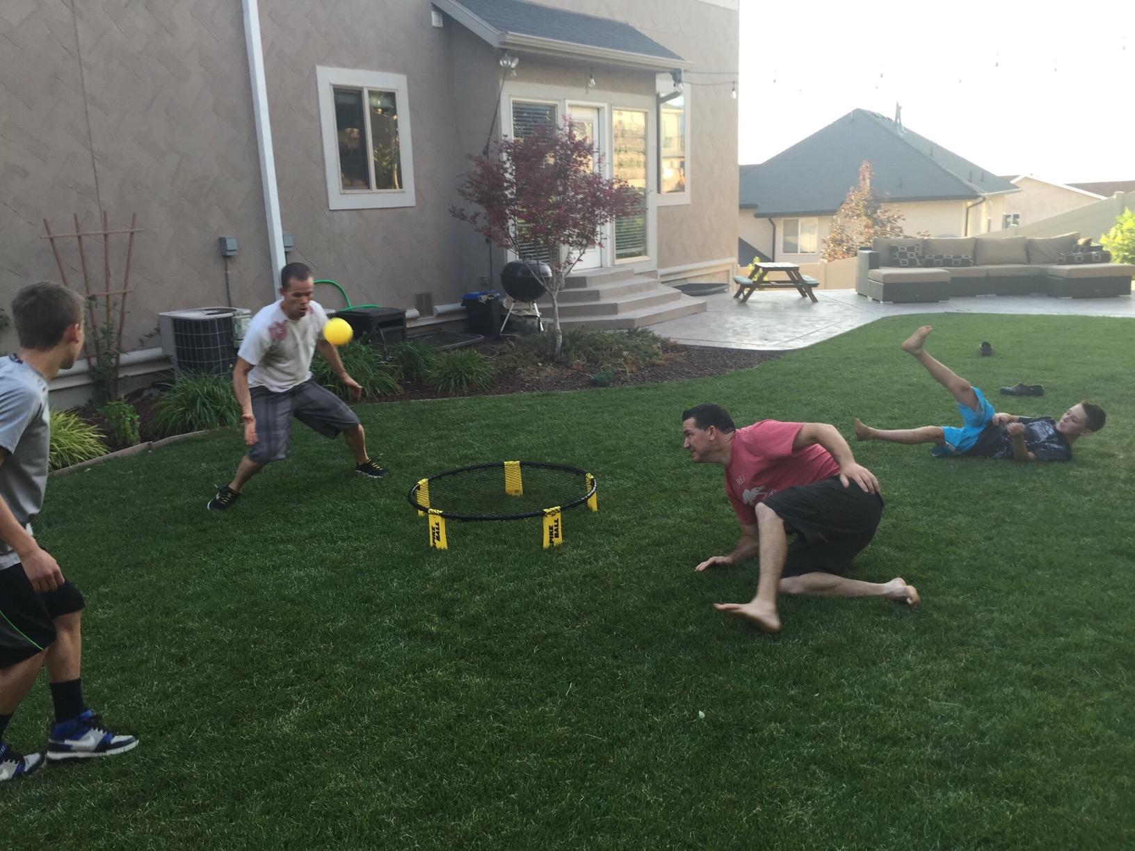 Spikeball 3 Ball Original Roundnet Game Set - Includes 3 Balls, net and Bag customer photo 1