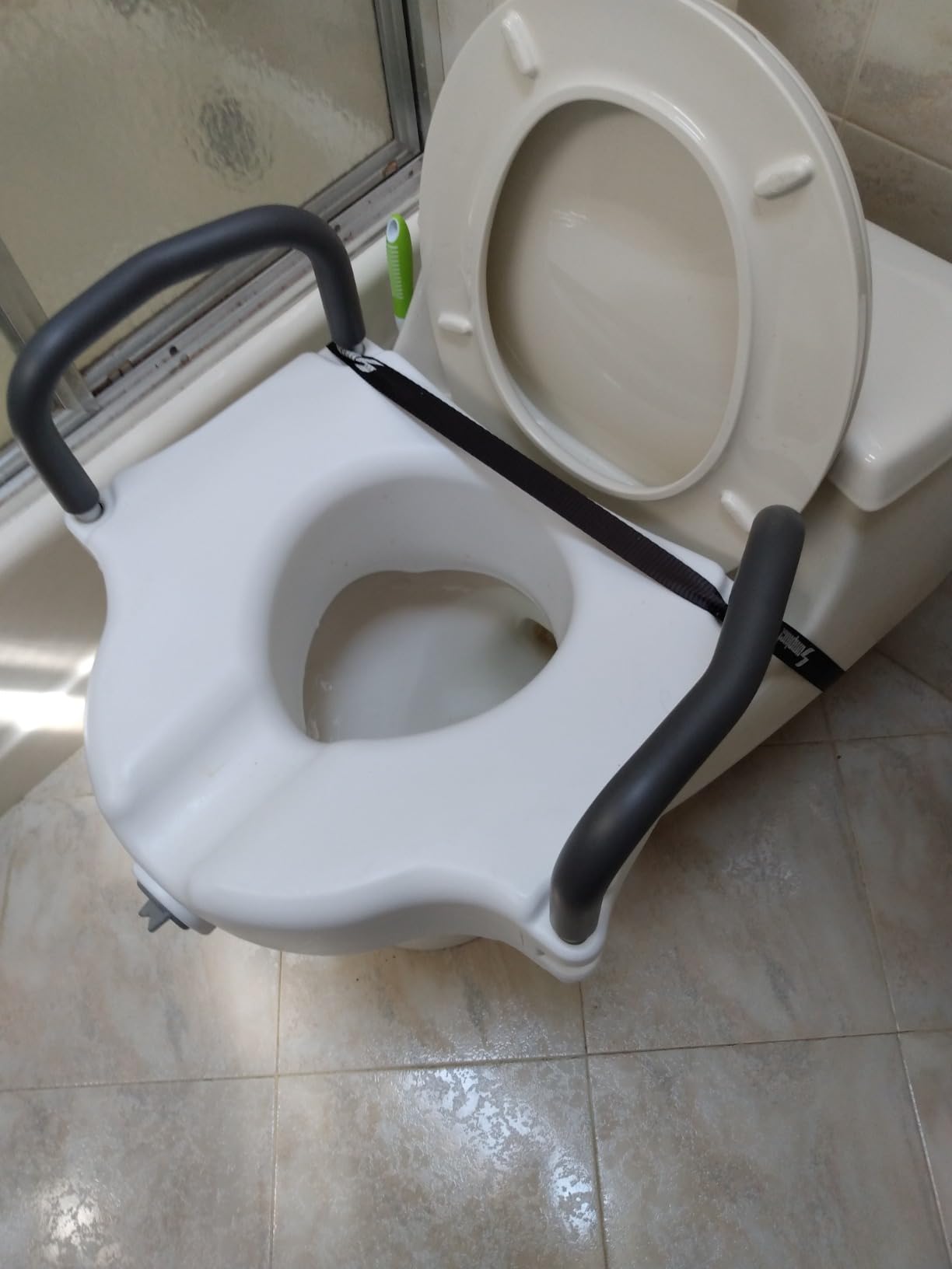 Drive Medical 2-in-1 Raised Toilet Seat with Removable Padded Arms | Raised Toilet Seat Offers Removable Padded Arms and Secure Locking Attachment for Standard Toilets and Safety customer photo 1