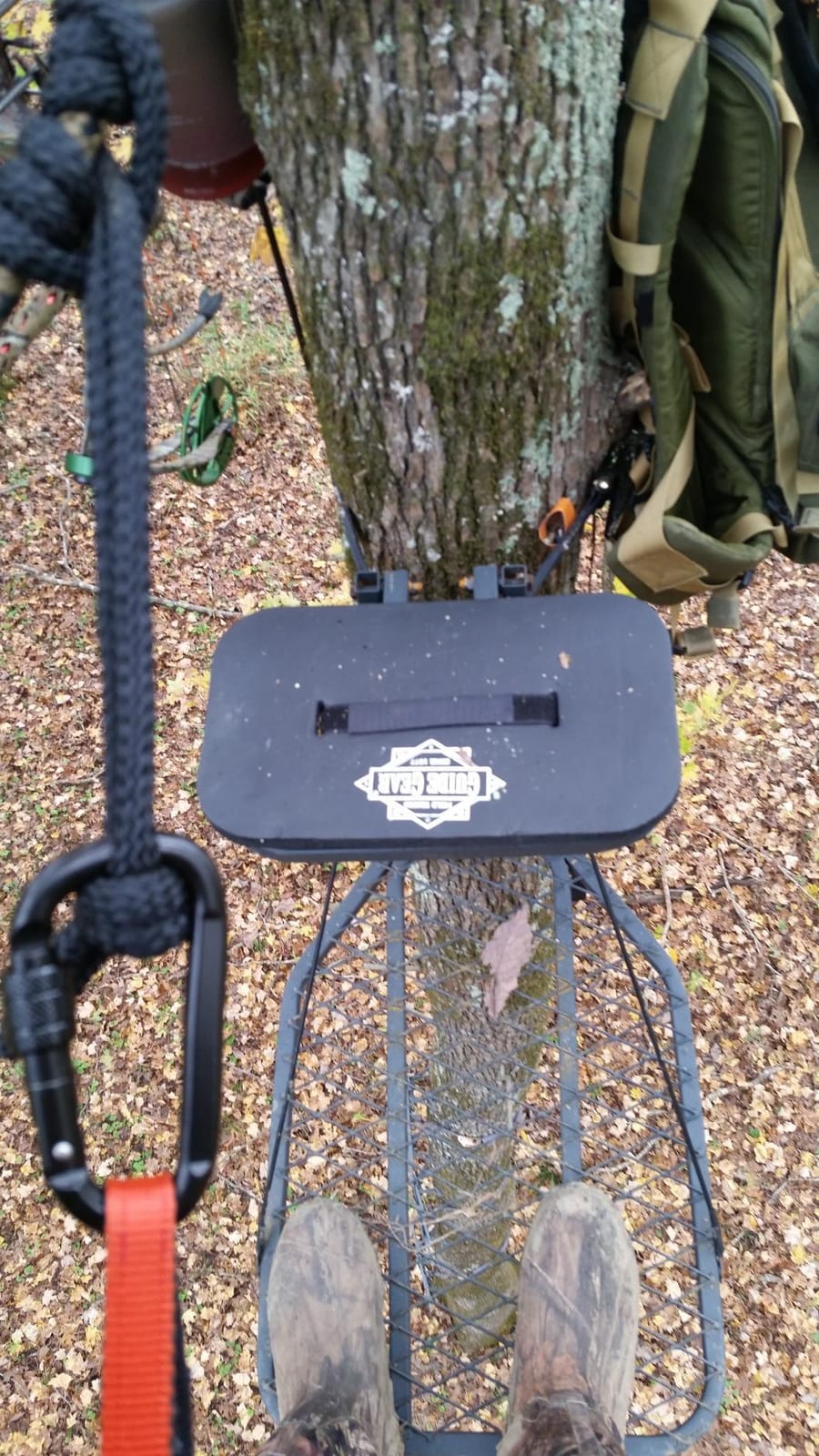 Guide Gear Hang On Tree Stand for Hunting with Seat and Foot Platform, Deer Hunting Accessories customer photo 1