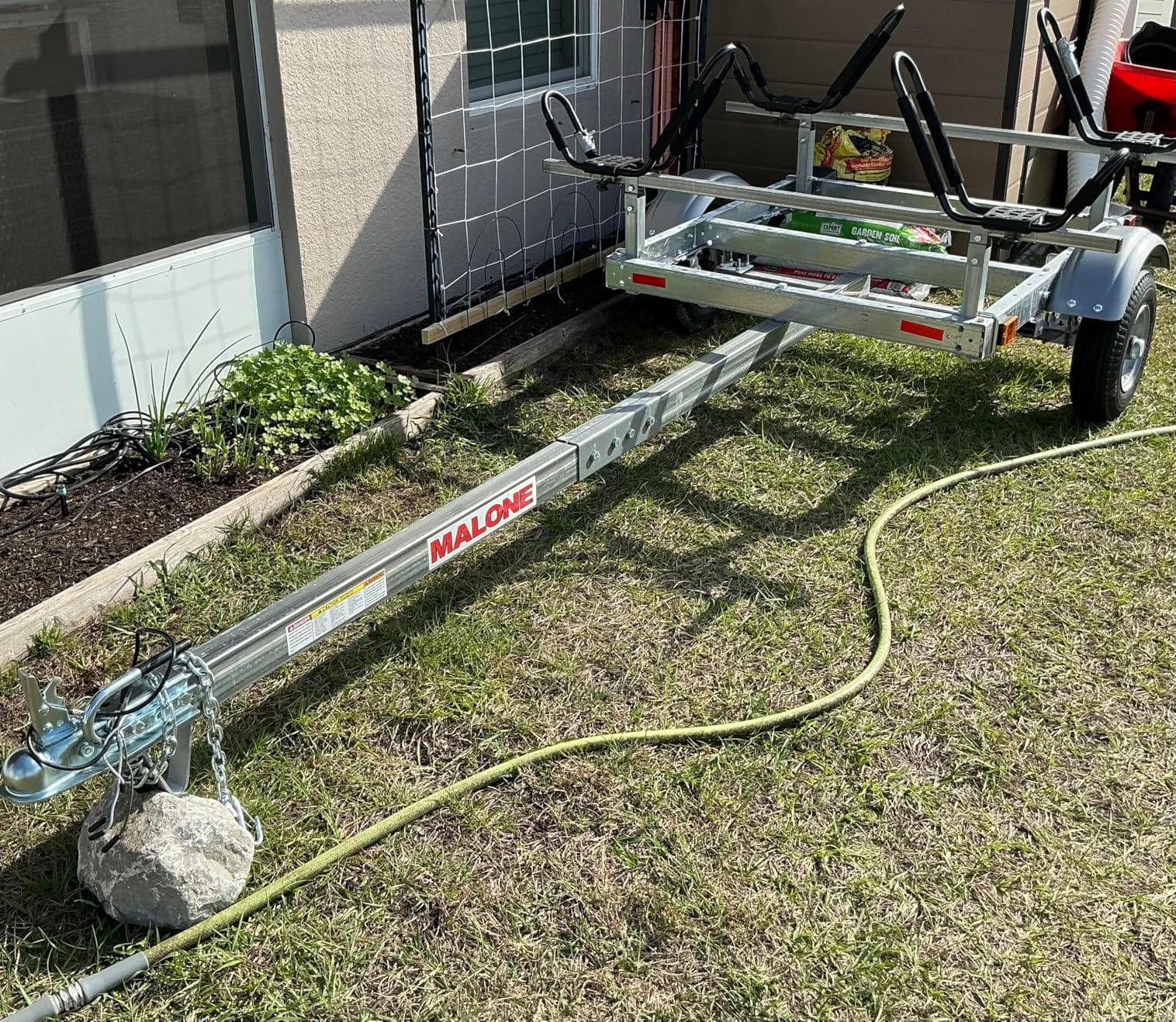 Malone MPG585 EcoLight Kayak Trailer | 14' / 400 lbs Capacity | Fully Submersible | Marine Grade Galvanized Steel Construction customer photo 1