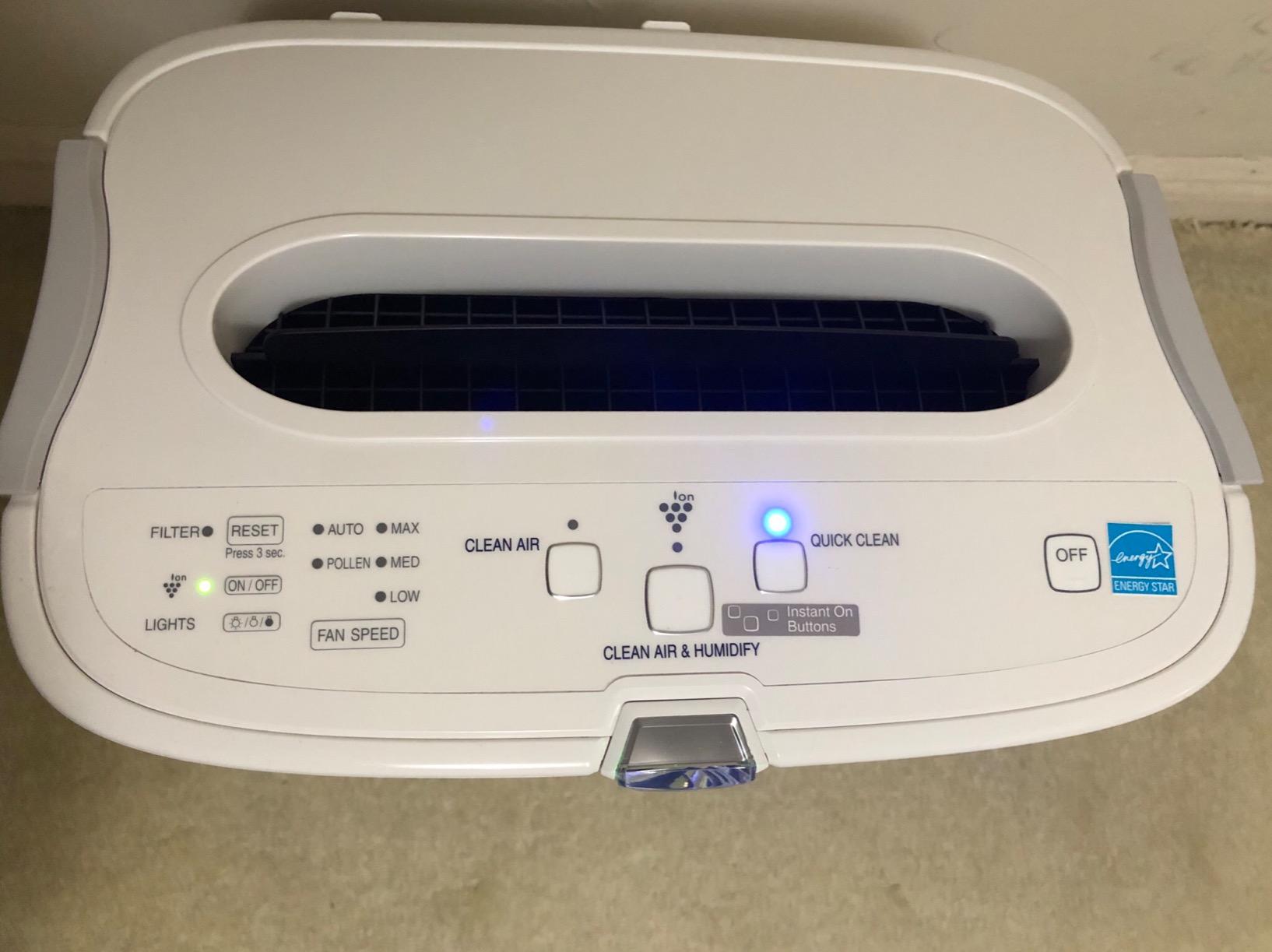 Sharp KC850U Air Purifier with Humidifier Combo, Covers up to 1,230 sqft in one hour, True HEPA Filter, For Medium Rooms, Home Nursery, Dust, Smoke, Pollen customer photo 2