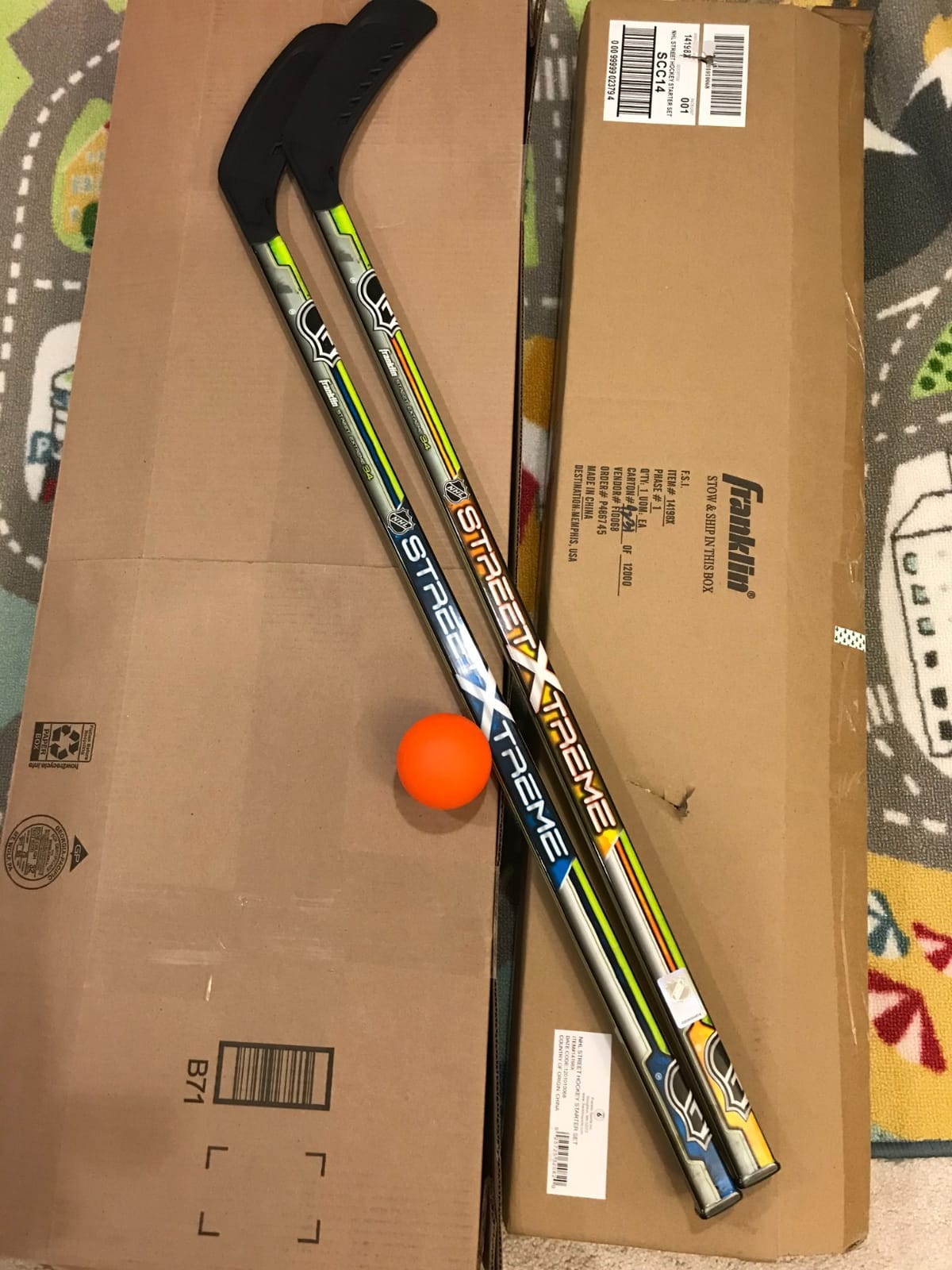 Franklin Sports NHL Kids Street Hockey Stick Set - Includes (2) Youth Street Hockey Sticks + (1) Outdoor Roller Hockey Ball customer photo 1