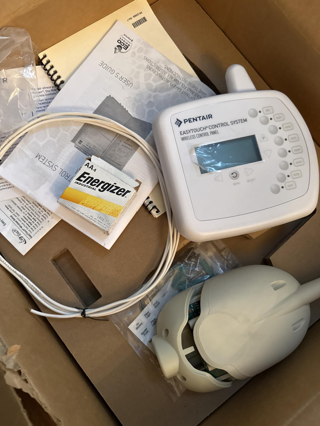 Pentair 520547 EasyTouch Wireless Controller Kit for 8 Circuit System, Including Tranceiver customer photo 1