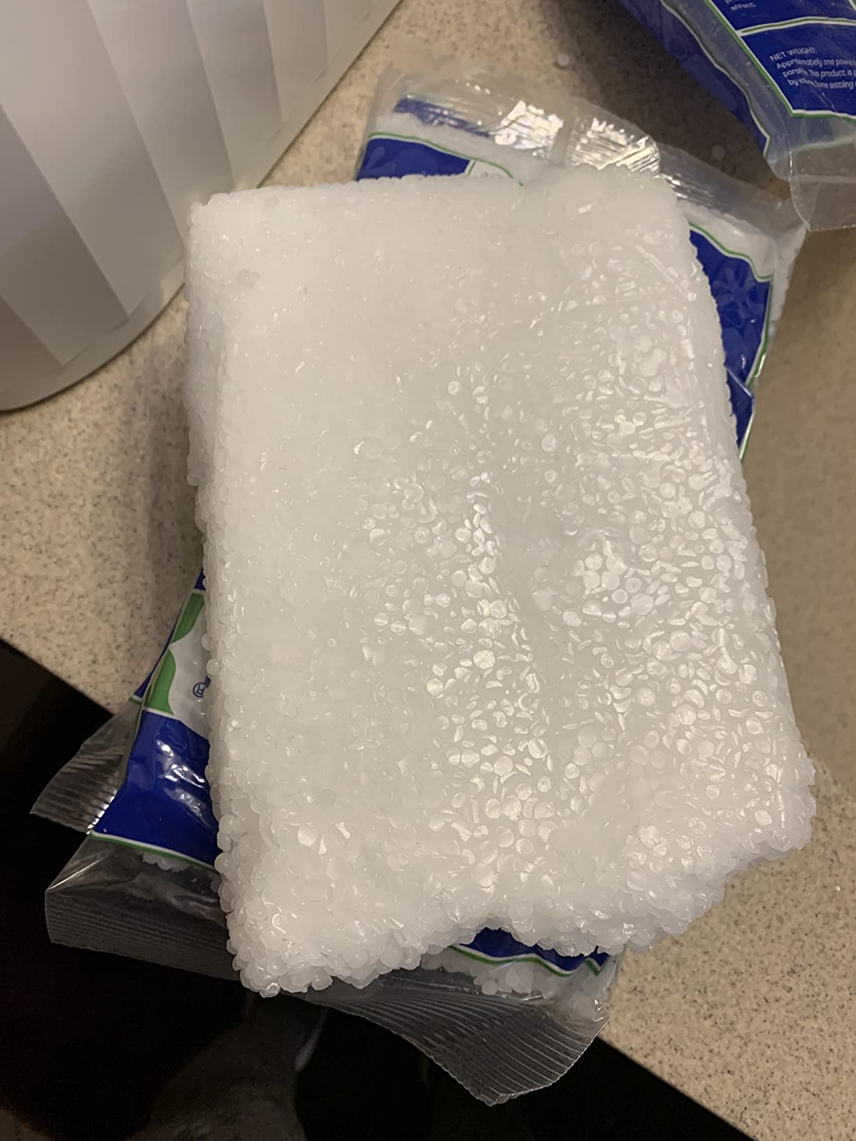 Therabath Professional Thermotherapy TB6 Paraffin Wax Bath - Helps Relieve Arthritis & Muscle Stiffness - Heat Therapy for Hands, Feet, Face & Body - Made in USA - 6 lb. ScentFree customer photo 1