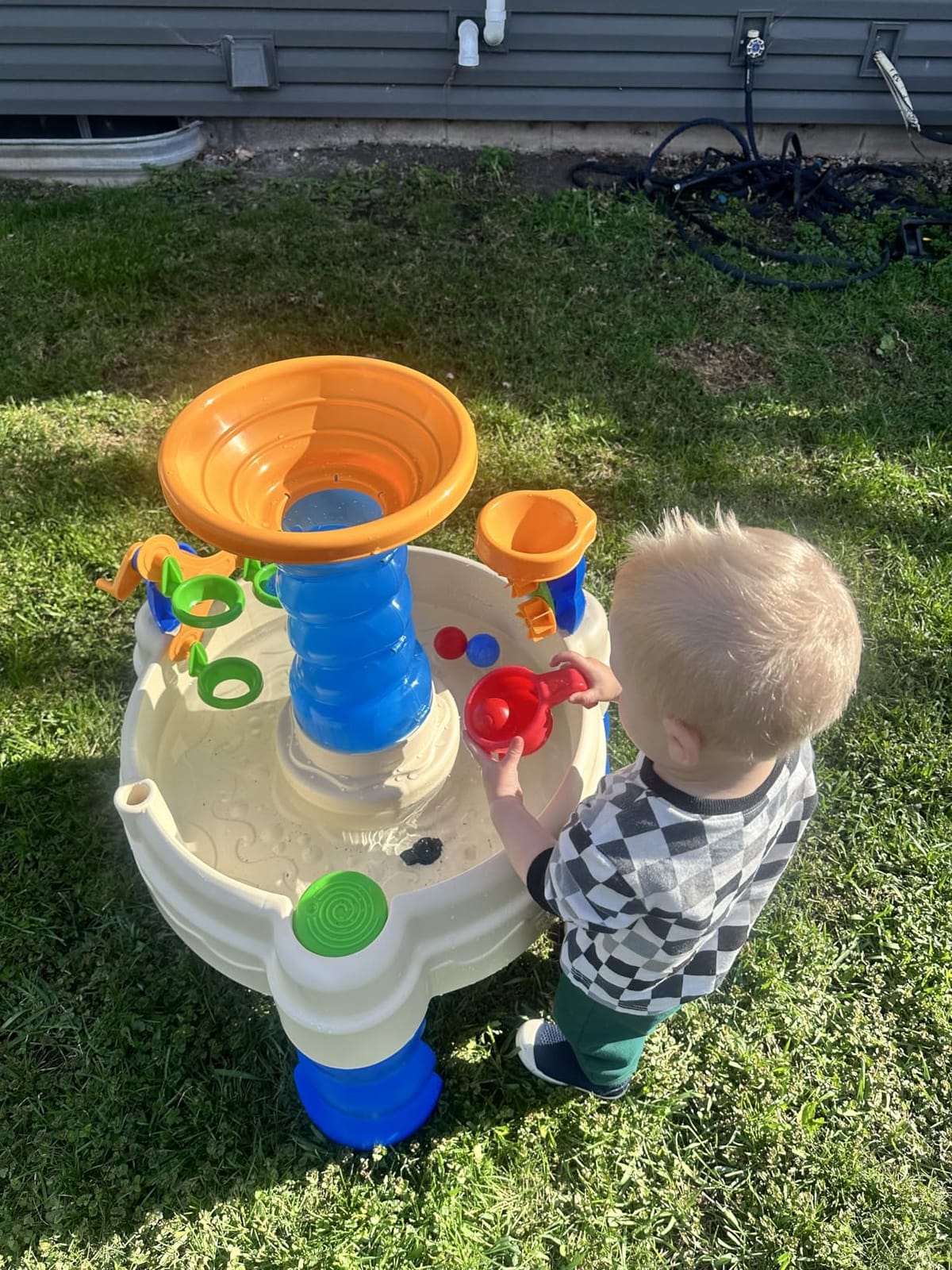 Little Tikes Spiralin' Seas Waterpark Play Table, Multicolor customer photo 1