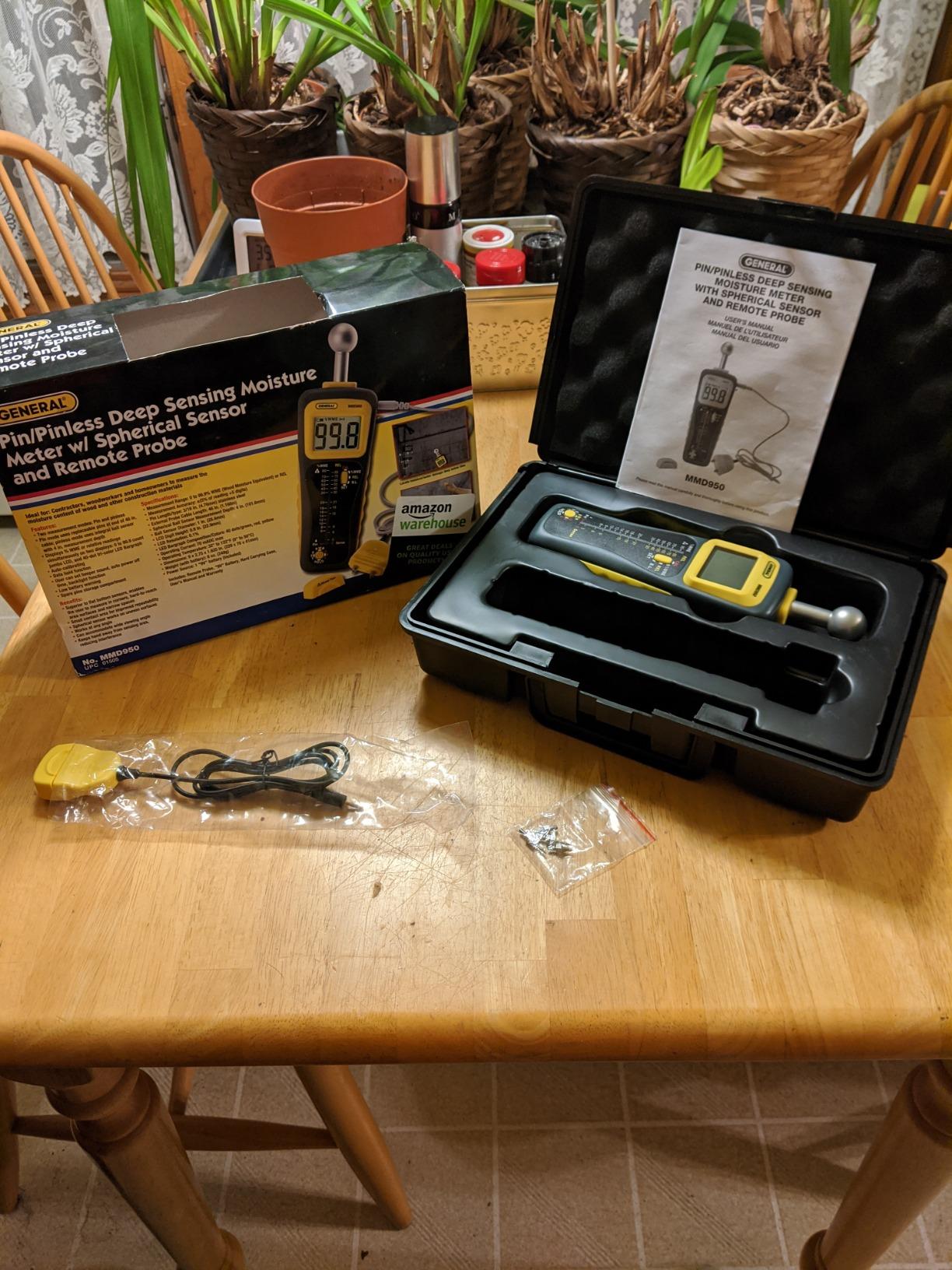 General Tools Moisture Meter MMD950 - Humidity Sensor - Pin Type / Pinless Device - Spherical Sensor | Wood moisture meter for lumber, drywall & walls customer photo 1