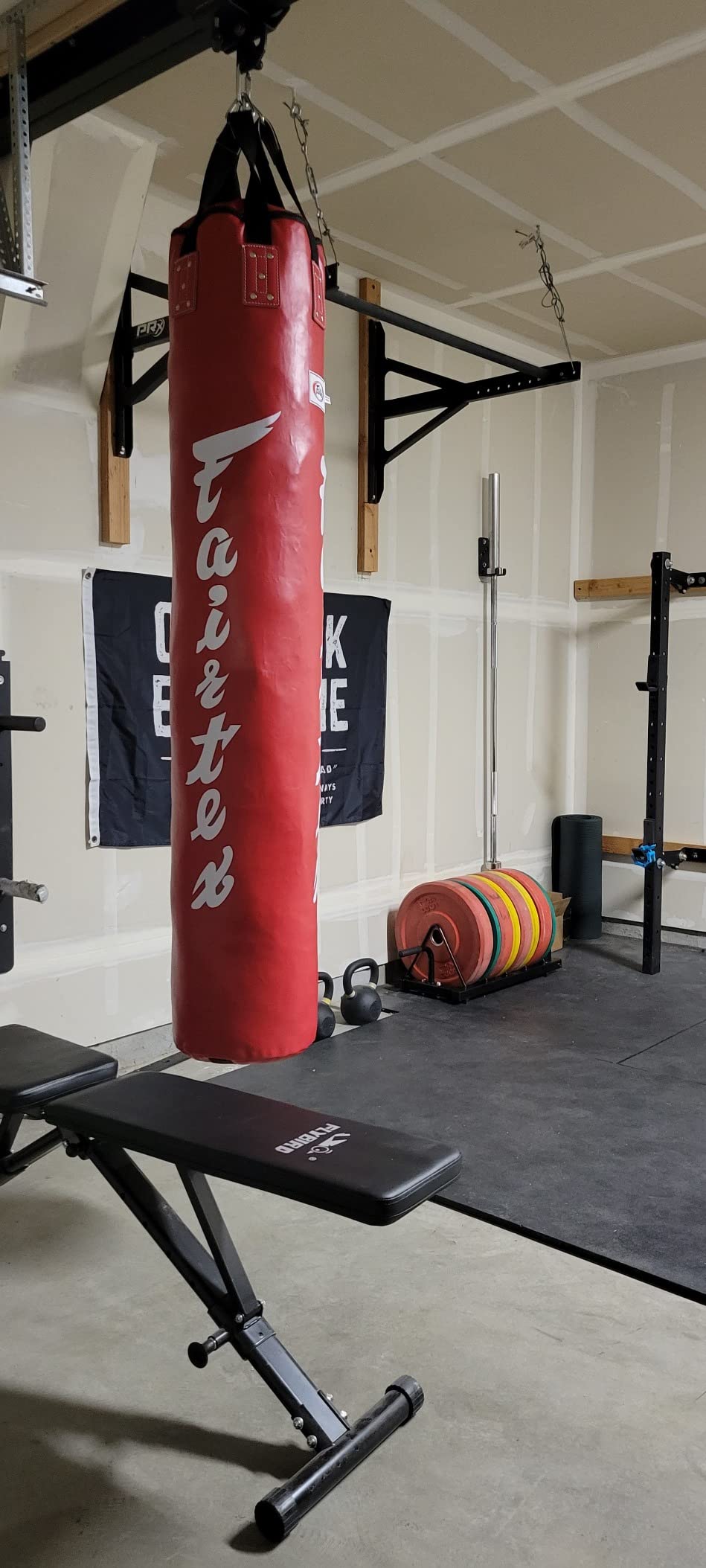 Fairtex HB6 Banana Heavy Bag, Muay Thai MMA Kickboxing Boxing Punching Bag | Full-length synthetic hide with non-tear lining. Extended cylinder absorbs low calf sweeps, front pushes, and knees customer photo 1