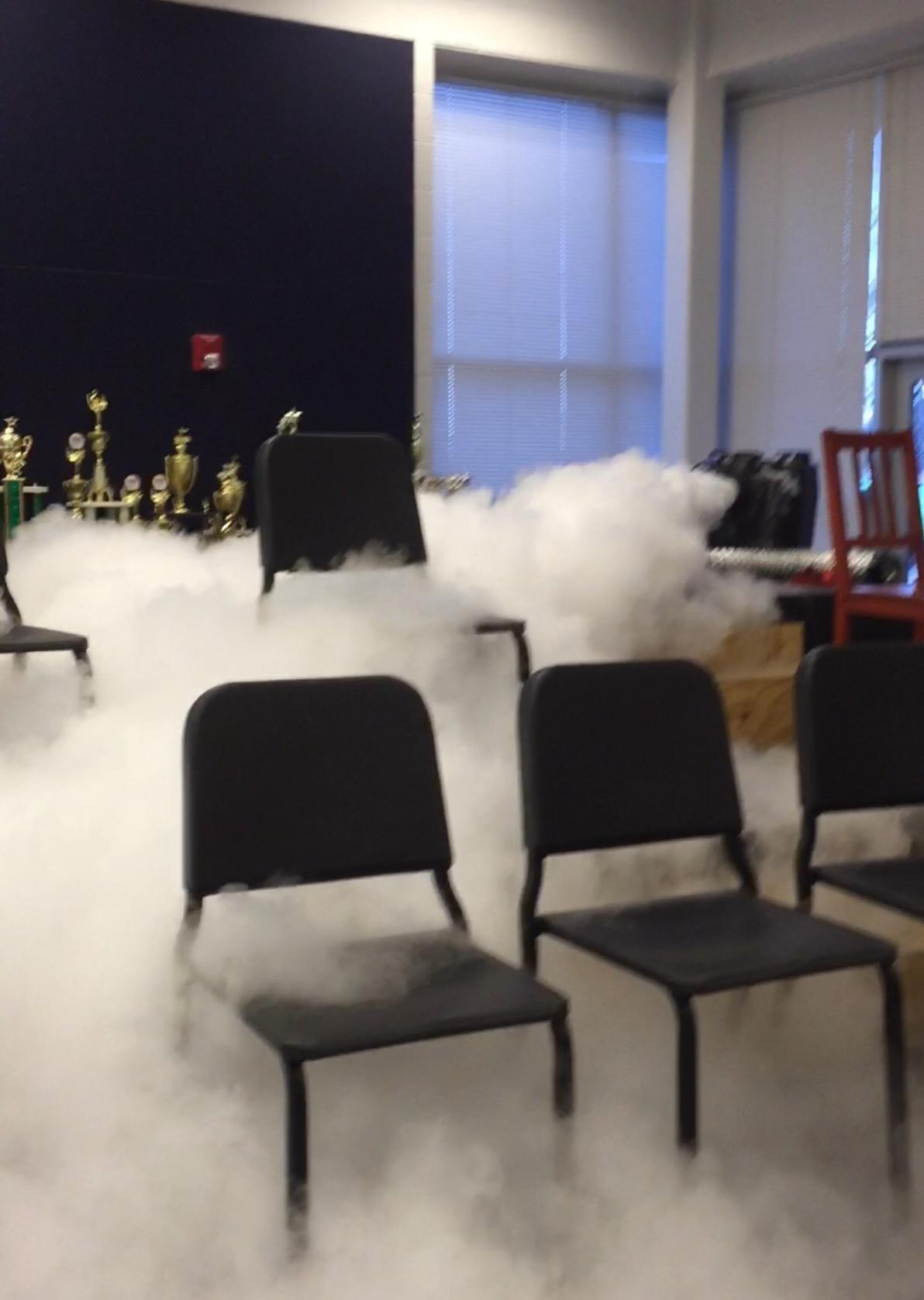 CHAUVET DJ Nimbus Professional Dry Ice Fog Machine | Thick Low Lying Floor Hugging Clouds | Dual Heating Elements For Faster Heat Up | Adjustable Output Handle | Safety Auto Shut Off Sensors customer photo 1