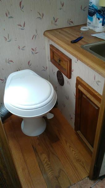 Dometic 302300071 300 Series Standard Height Toilet, White customer photo 2