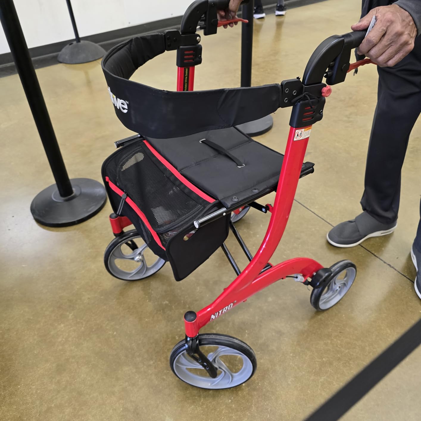 Drive Medical RTL10266 Nitro Euro-Style 4-Wheel Rollator Walker With Seat, Red customer photo 1