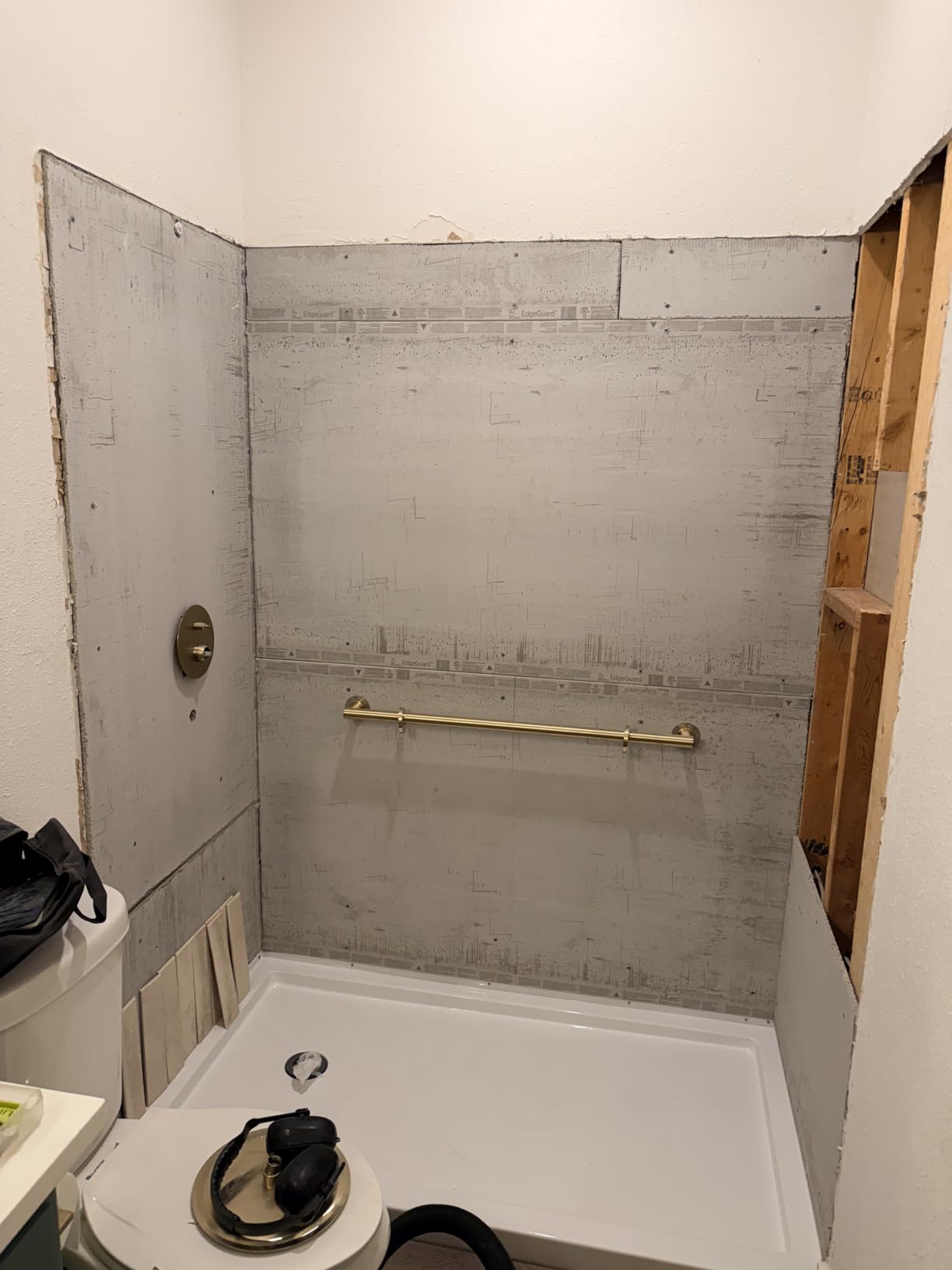 DreamLine SlimLine 32 in. D x 60 in. W x 2 3/4 in. H Left Drain Single Threshold Shower Base in White, DLT-1132601 customer photo 2