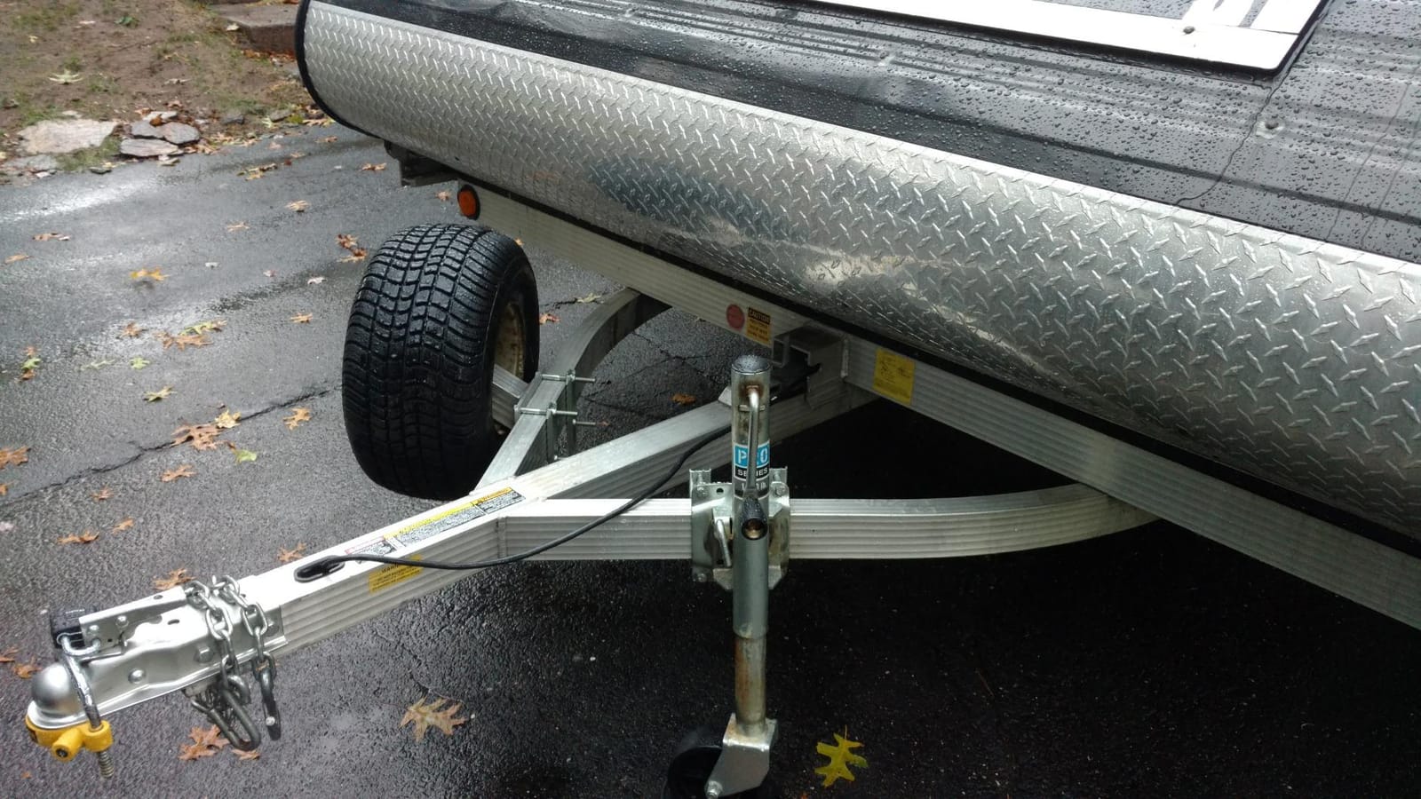 Triton 08519 Aluminum Spare Tire Carrier for Utility, Snowmobile, ATV Trailers customer photo 2